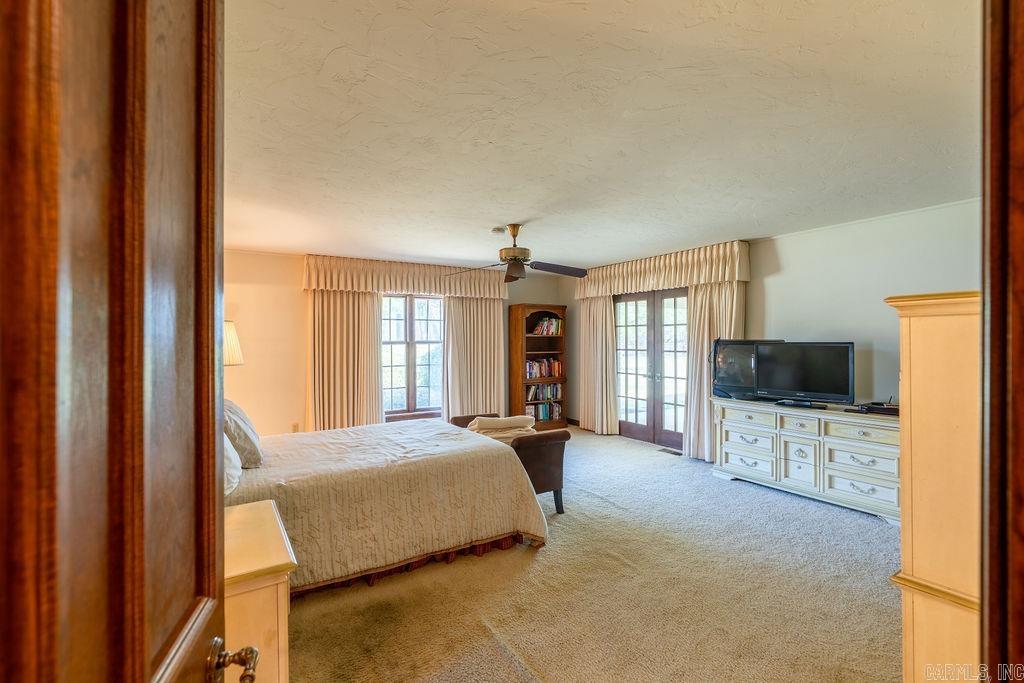 HUNTINGTON PLACE - Residential