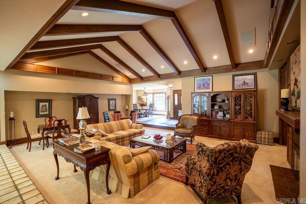 HUNTINGTON PLACE - Residential