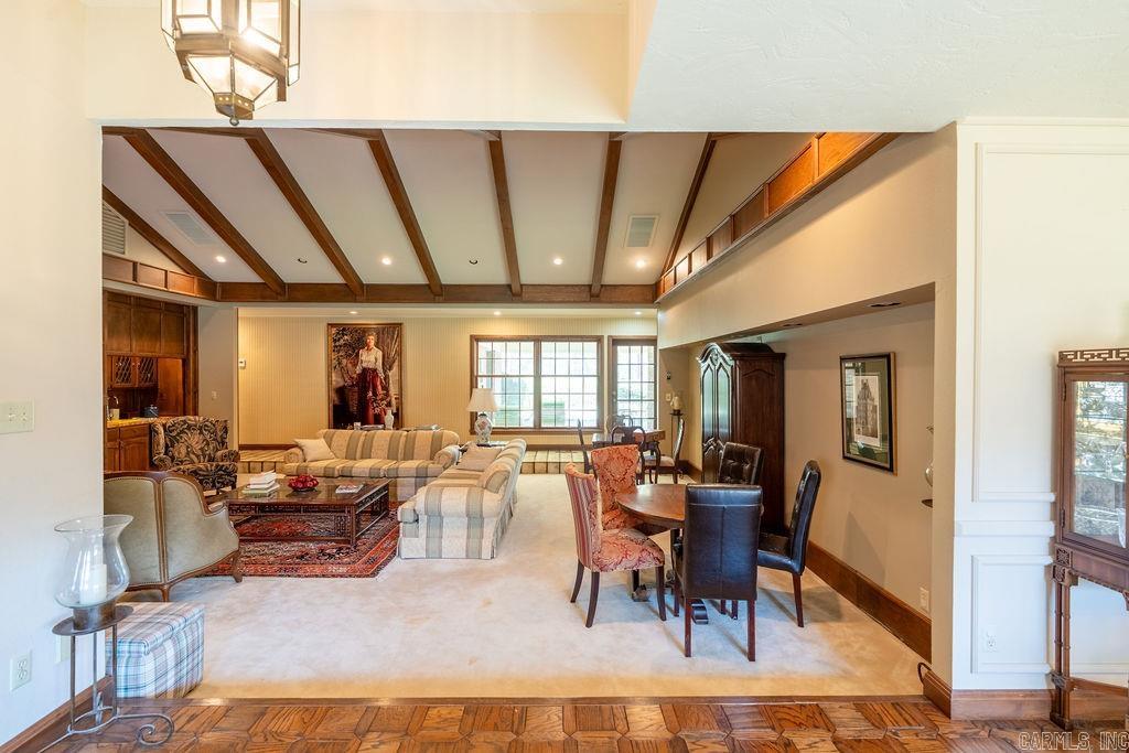 HUNTINGTON PLACE - Residential