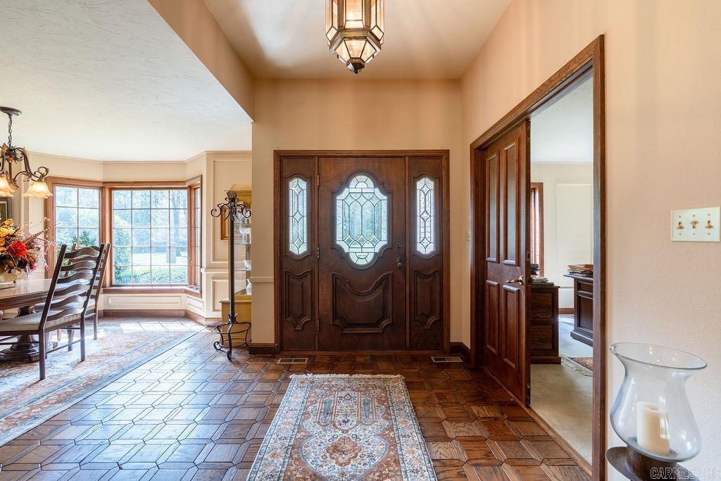 HUNTINGTON PLACE - Residential