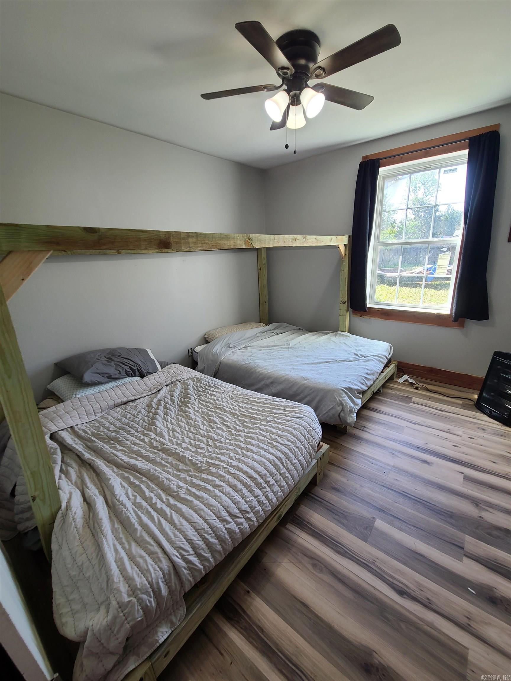 REYNOLDS & LAW SUBDIVISION - Residential