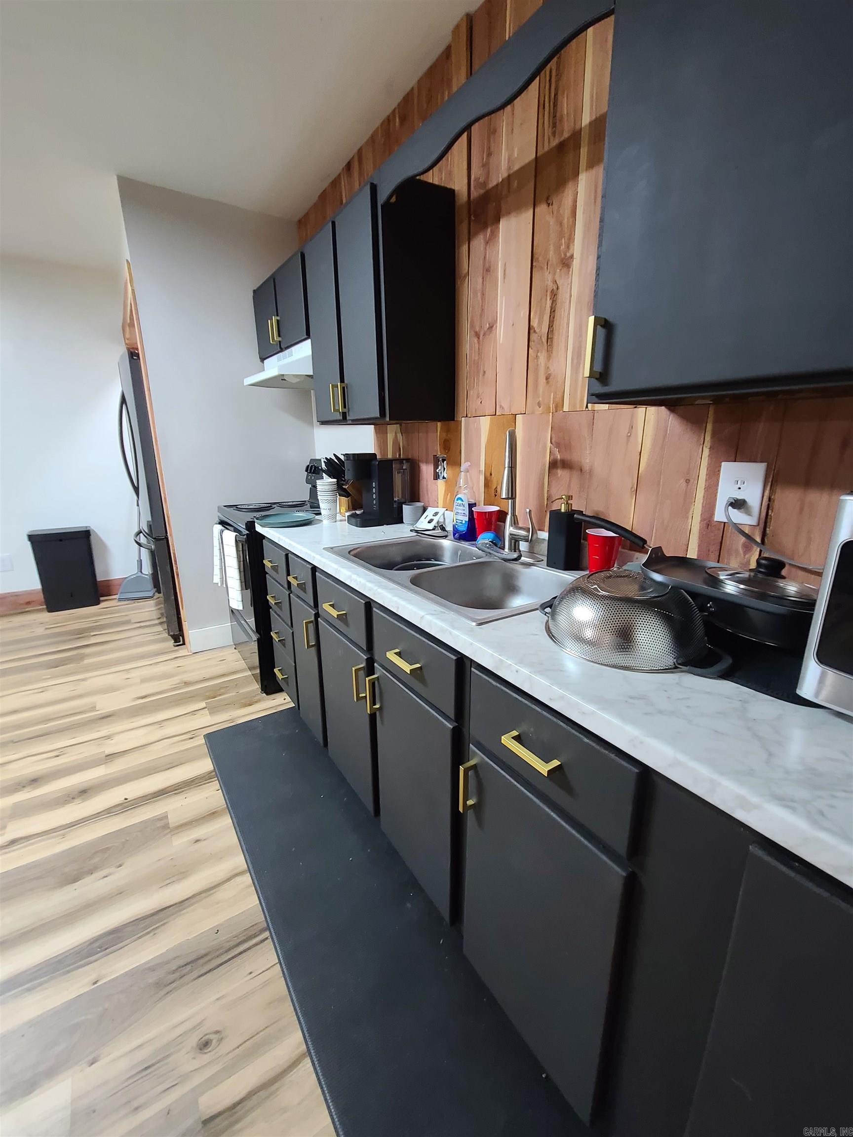 REYNOLDS & LAW SUBDIVISION - Residential