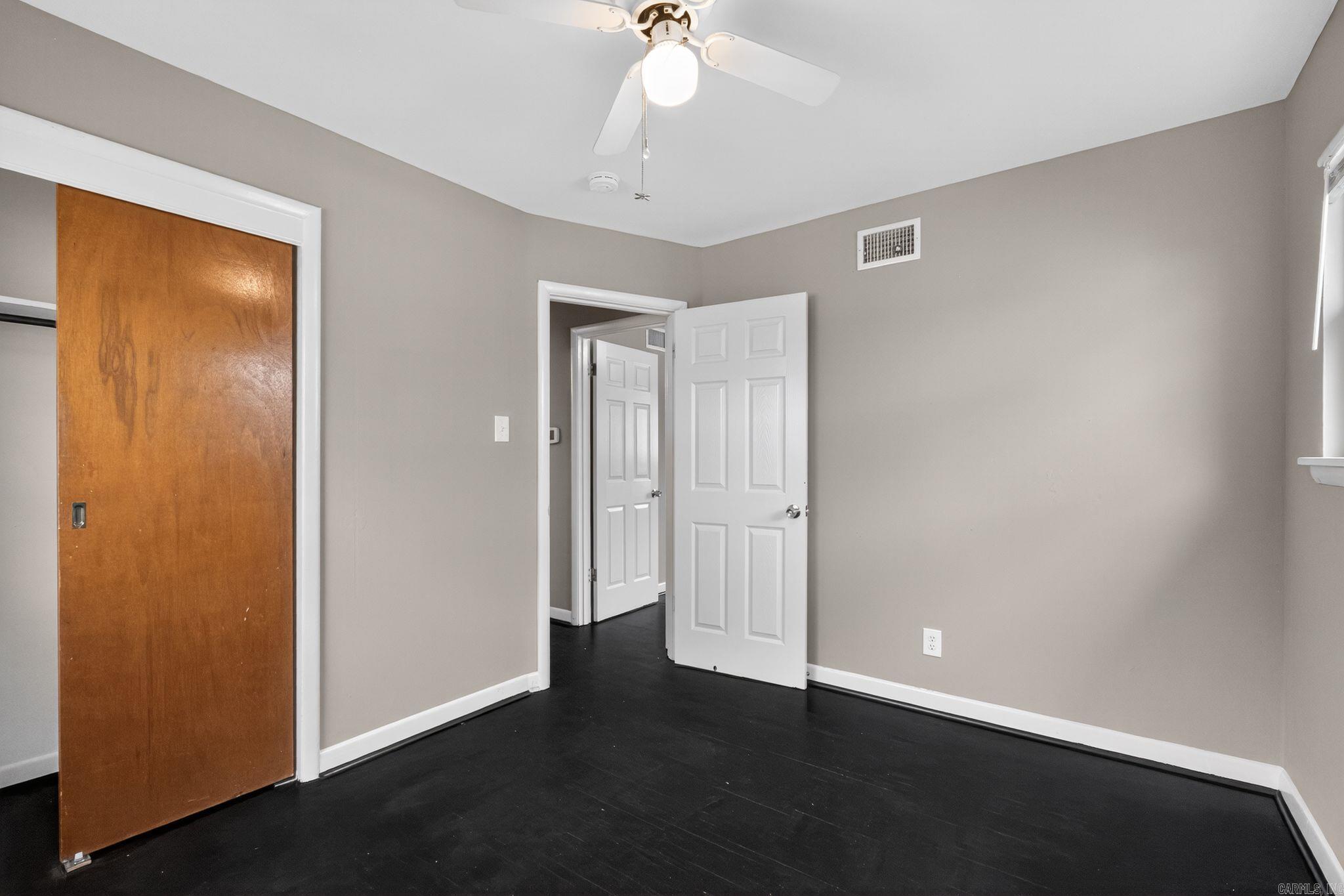 MEADOW PARK - Residential