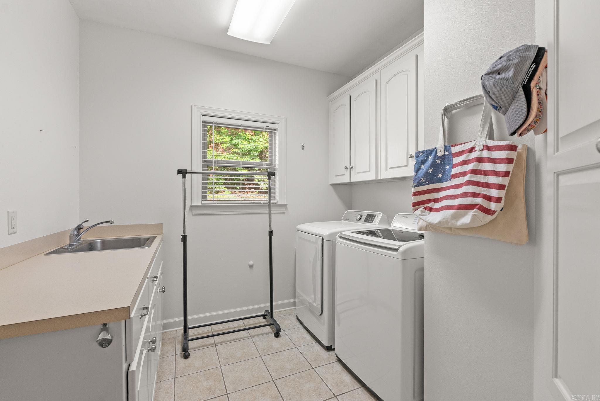 ST CHARLES ADDN - Residential