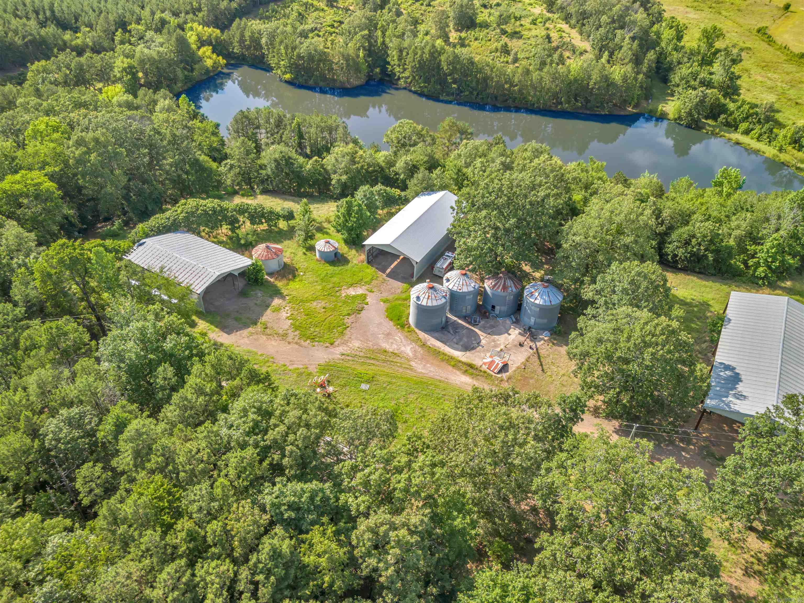 Metes & Bounds - Land