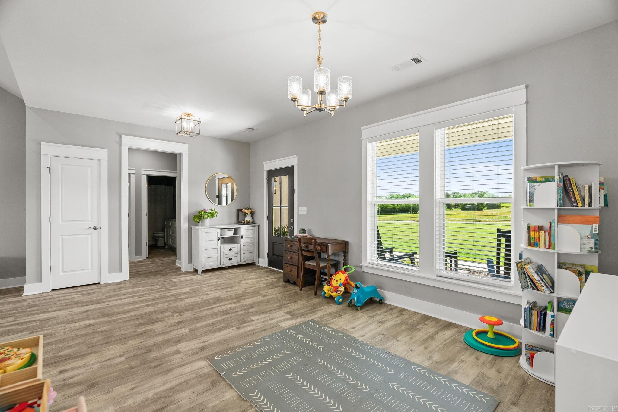 JACK FORK RIDGE - Residential