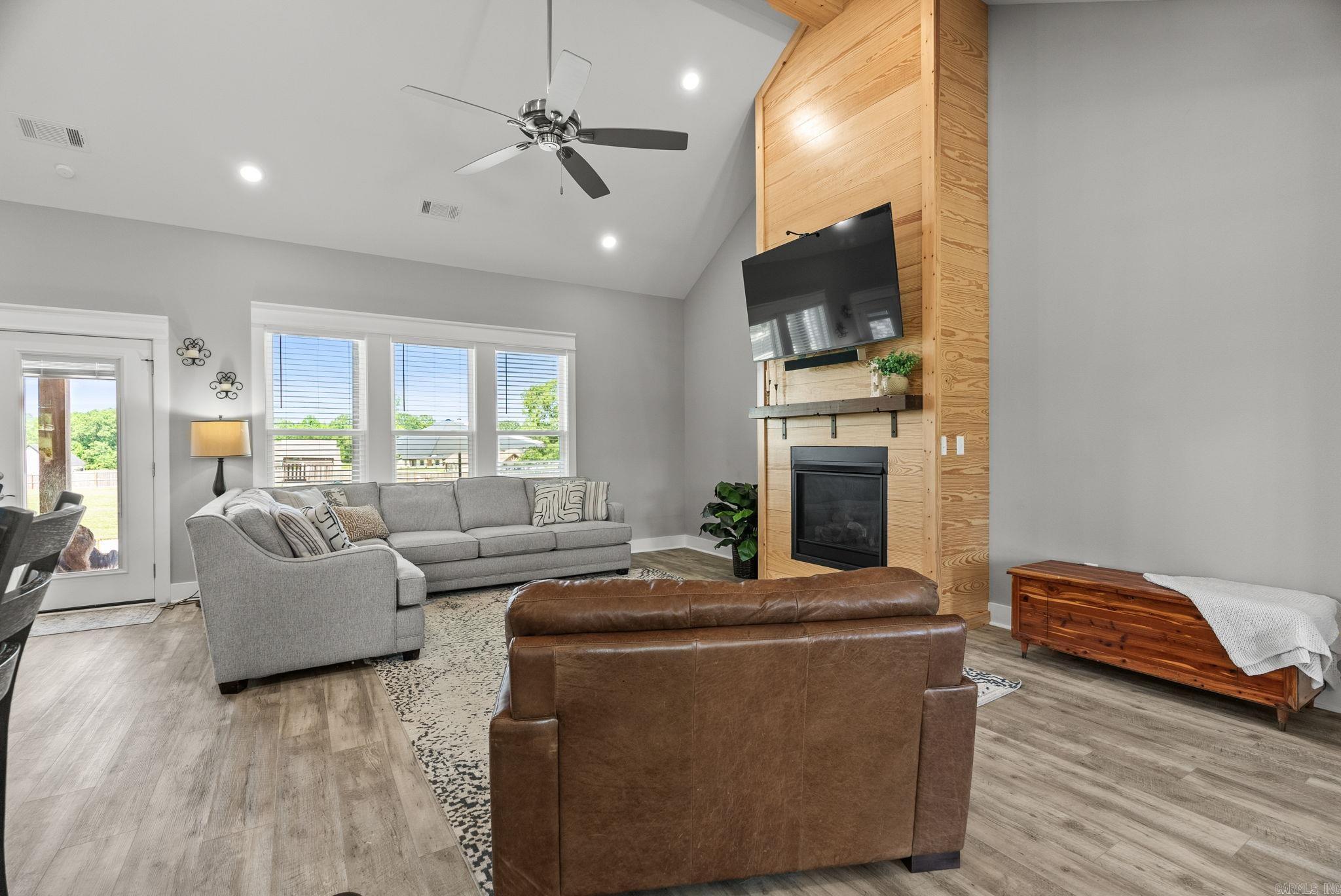 JACK FORK RIDGE - Residential