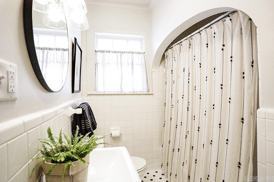 NEWTONS - Residential