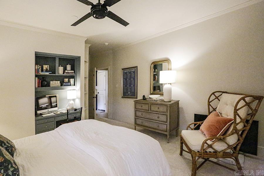 NEWTONS - Residential