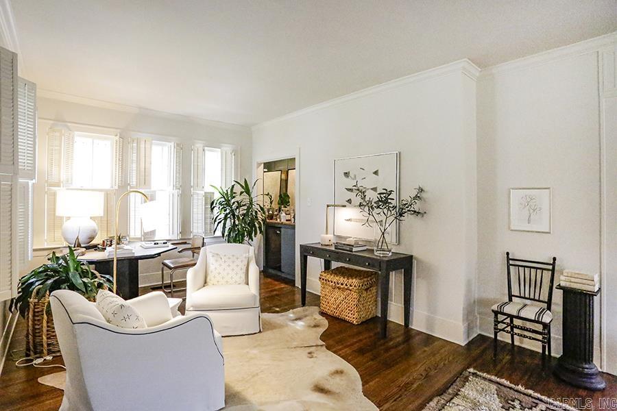 NEWTONS - Residential