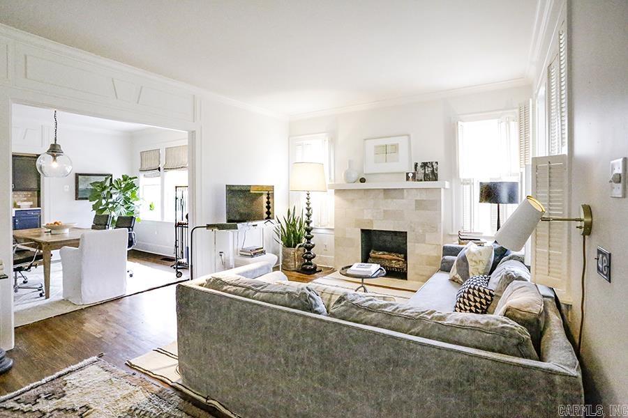 NEWTONS - Residential