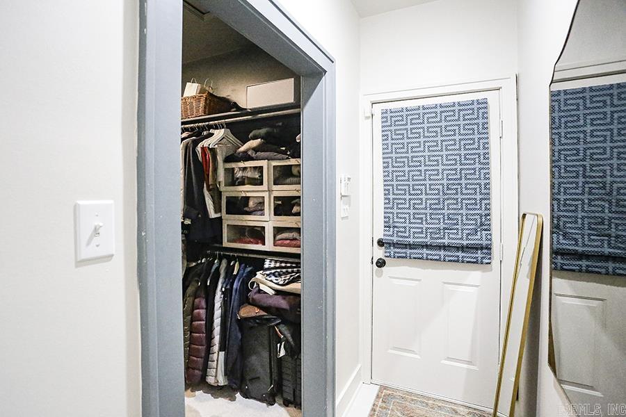 NEWTONS - Residential