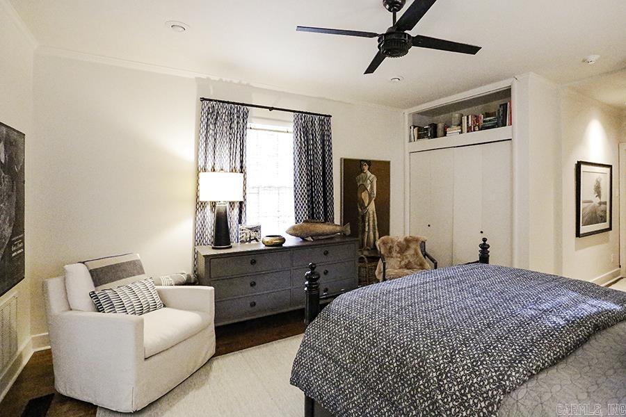 NEWTONS - Residential