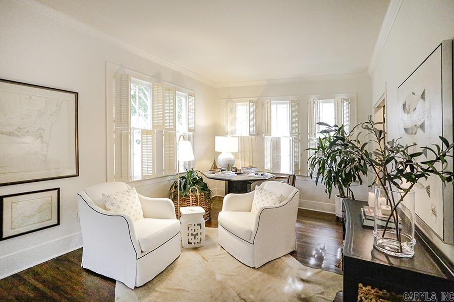 NEWTONS - Residential