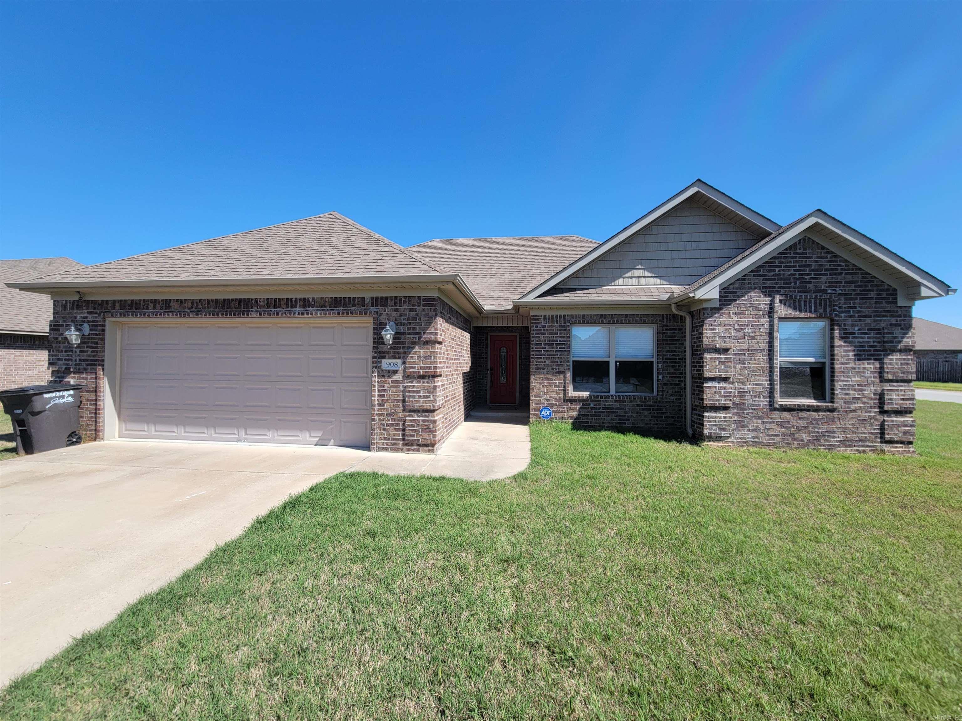 JAXON TERRACE - Residential