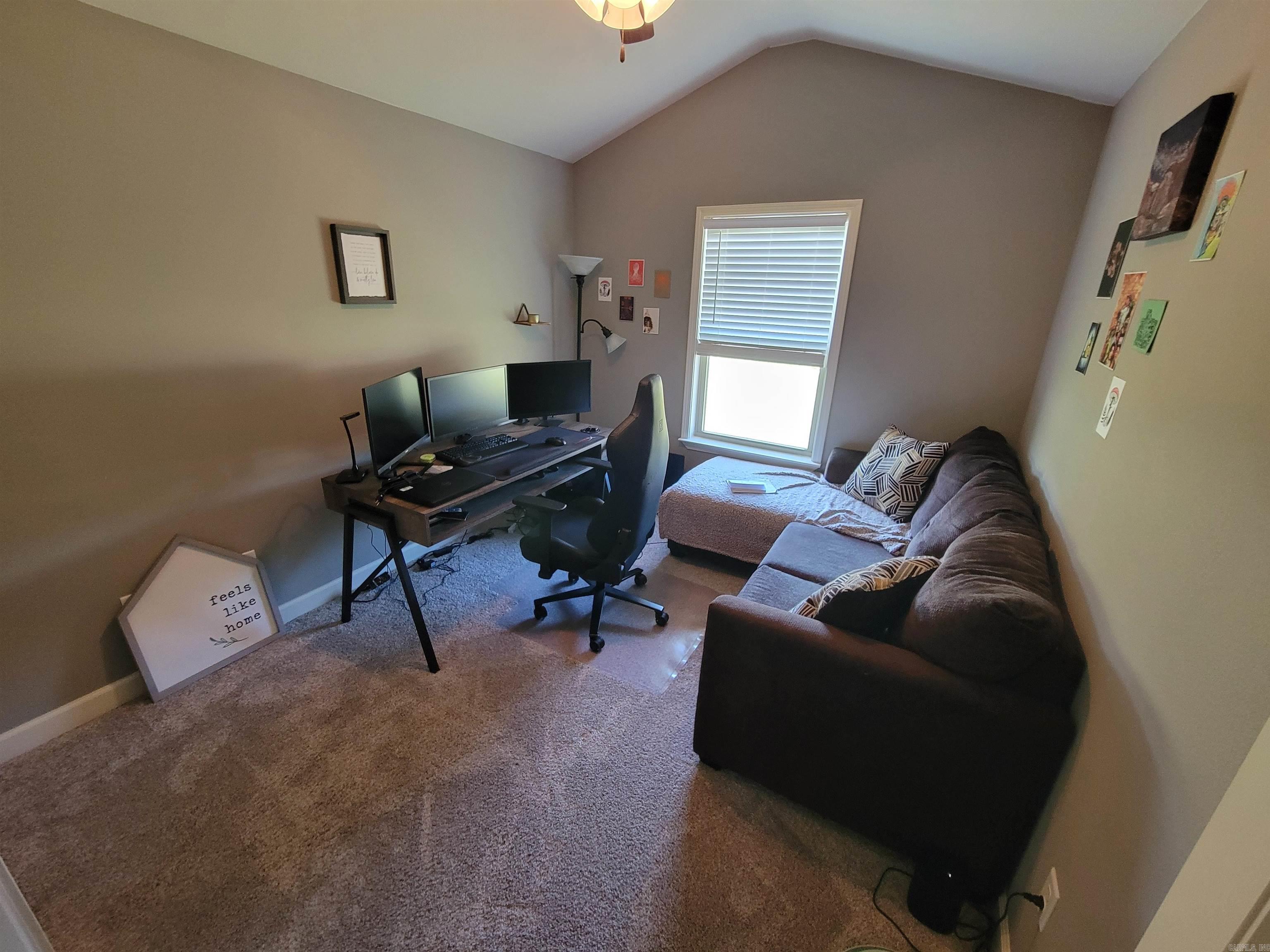 JAXON TERRACE - Residential