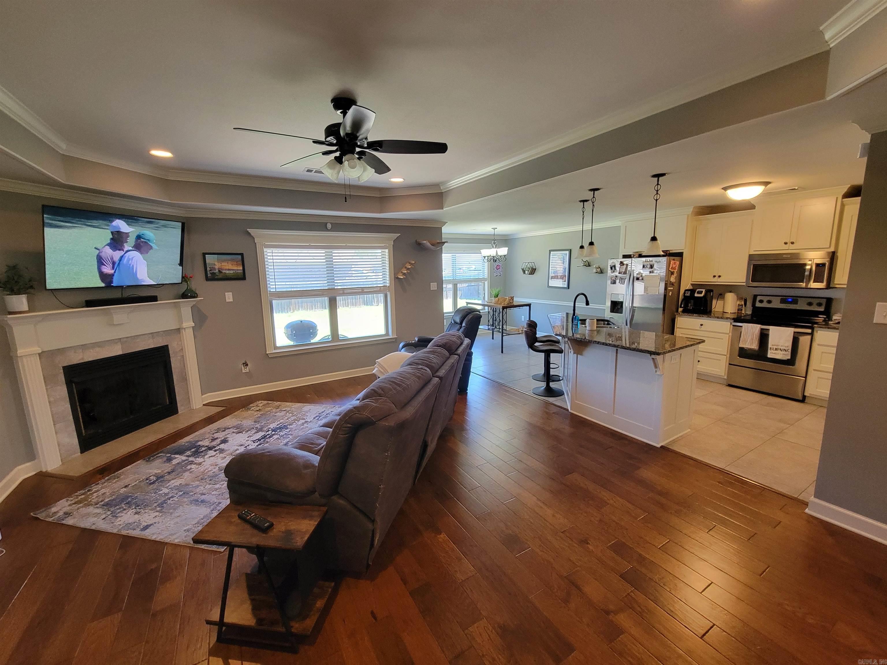 JAXON TERRACE - Residential