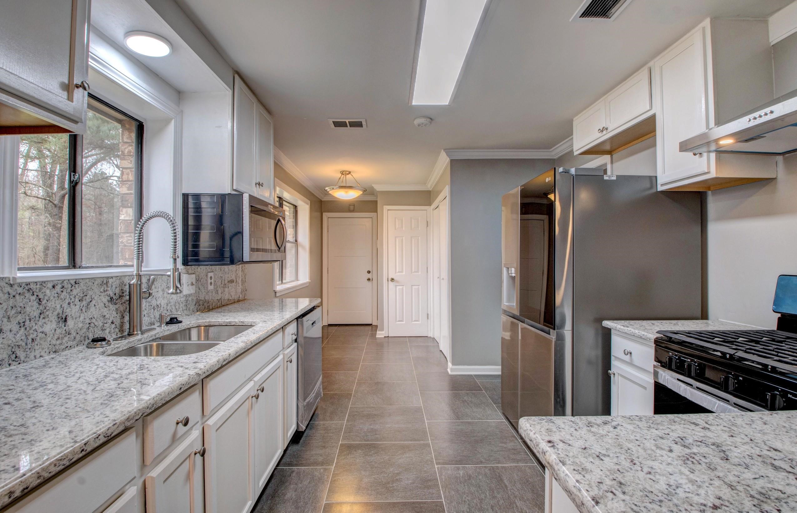 INDIAN HILLS PHASE - Residential