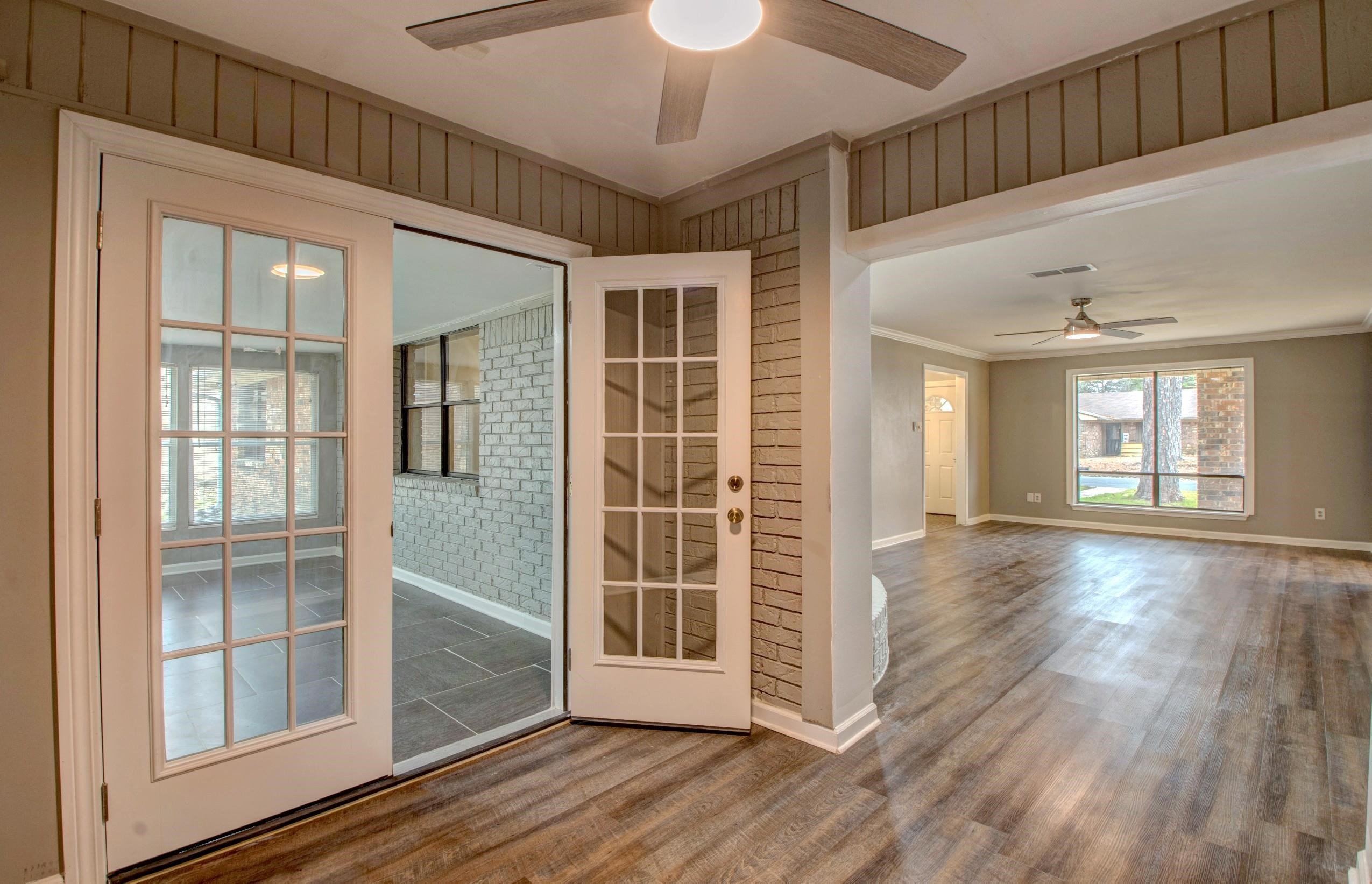 INDIAN HILLS PHASE - Residential