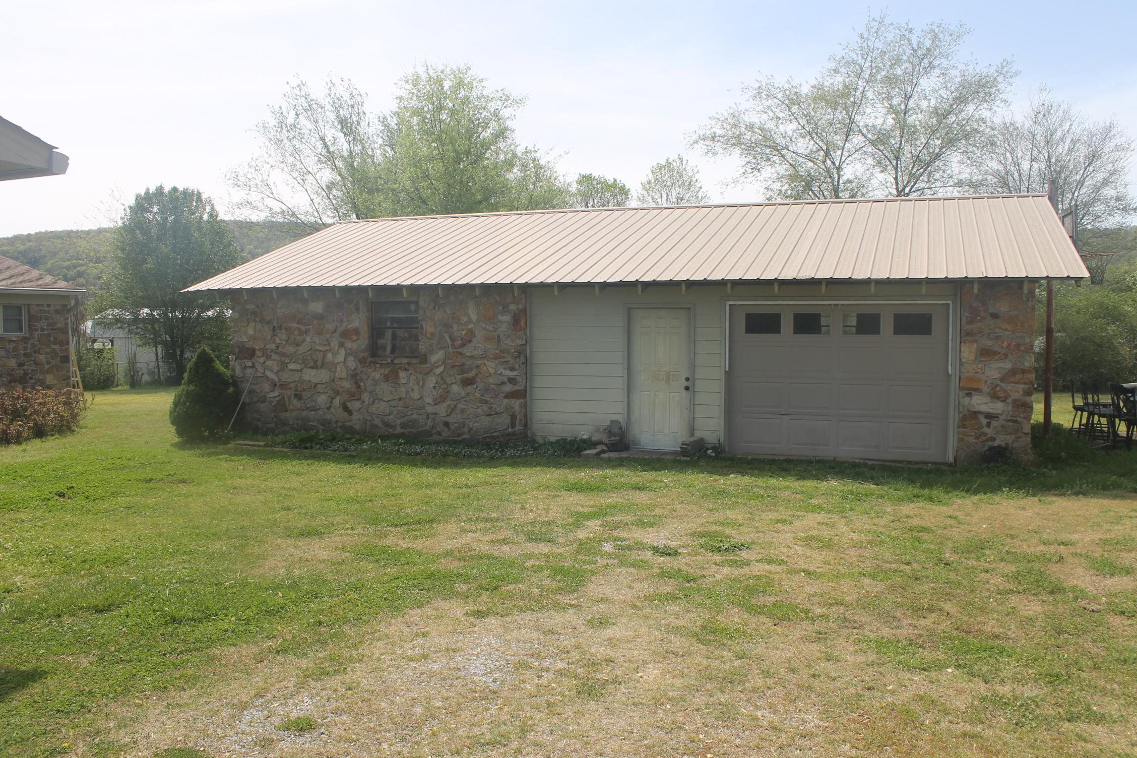 Metes & Bounds - Commercial Sale