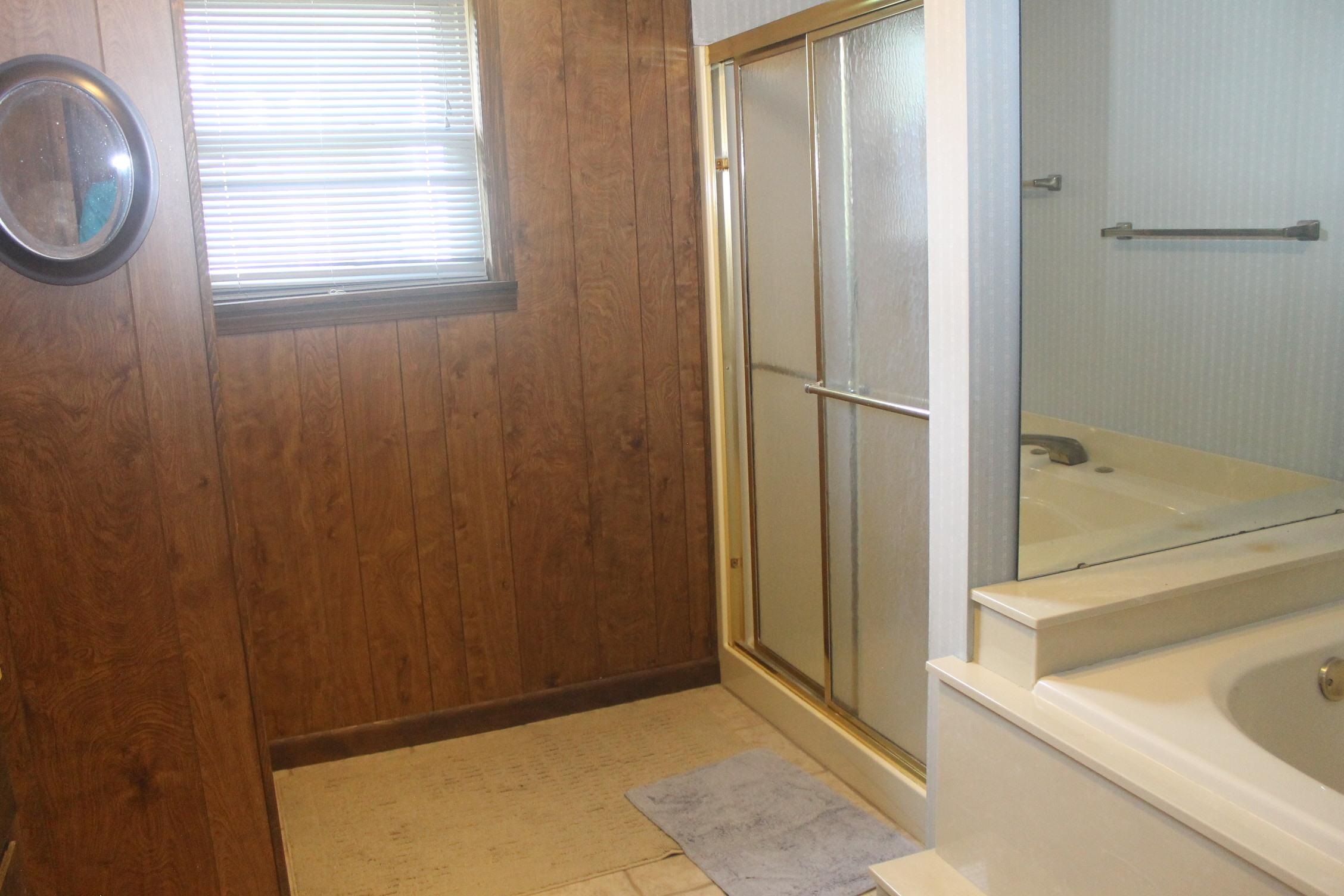 Metes & Bounds - Commercial Sale
