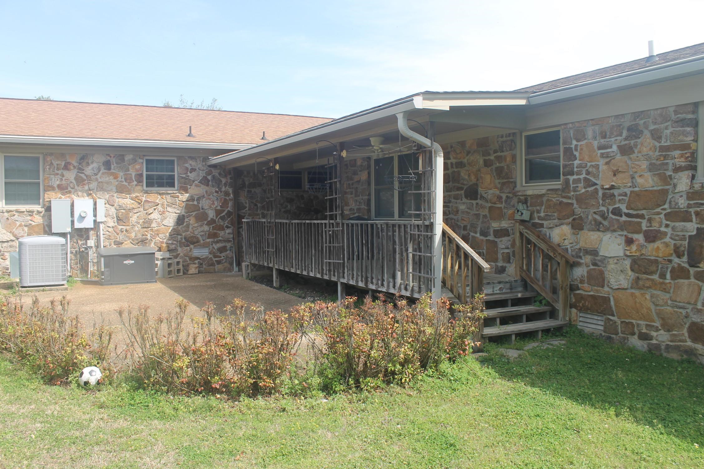 Metes & Bounds - Commercial Sale
