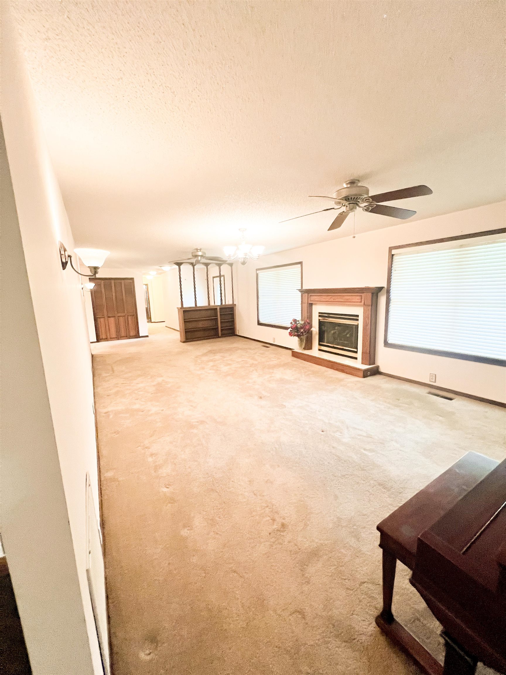 Metes & Bounds - Commercial Sale