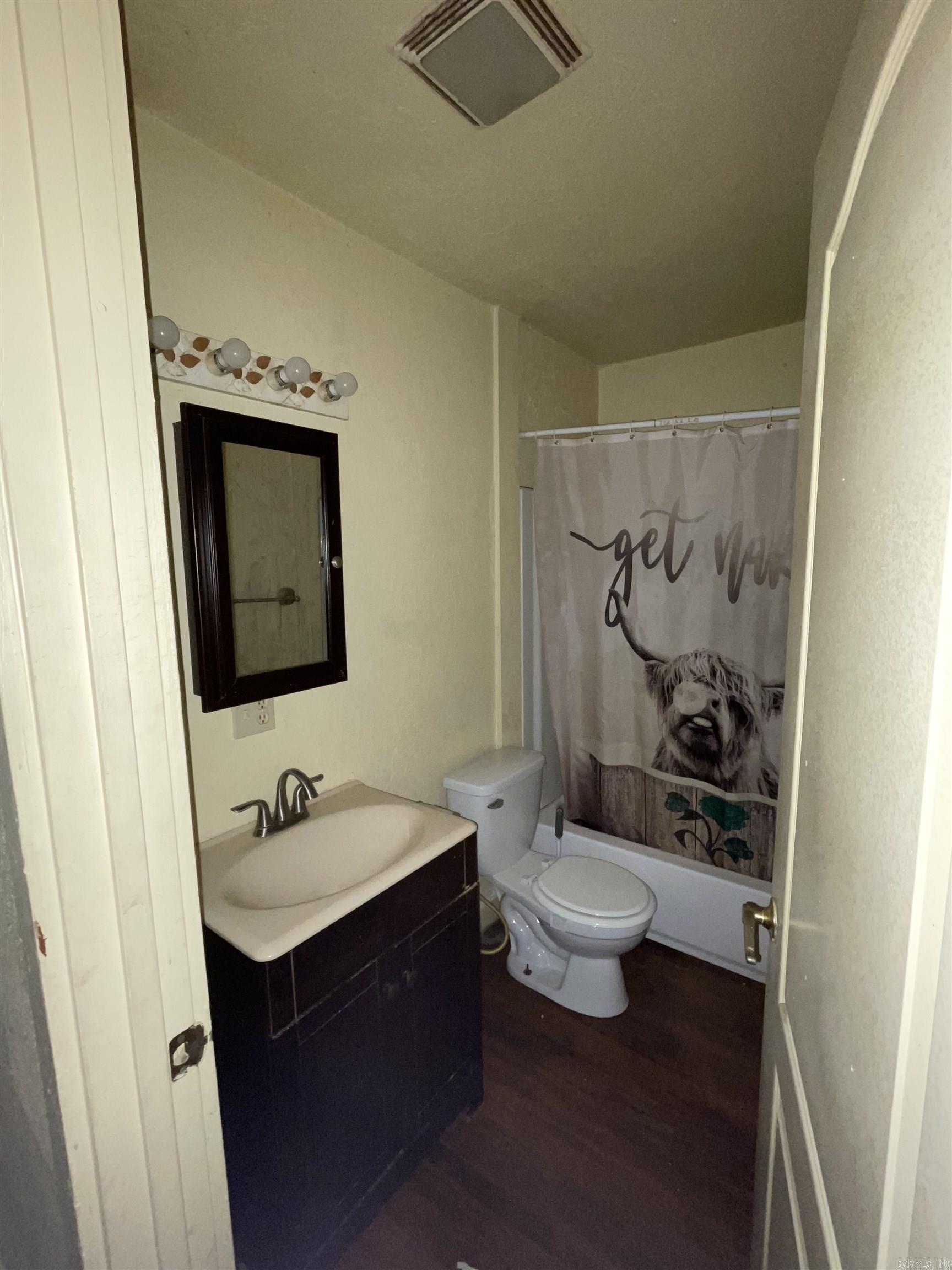 GALE HOLIFIELD - Residential