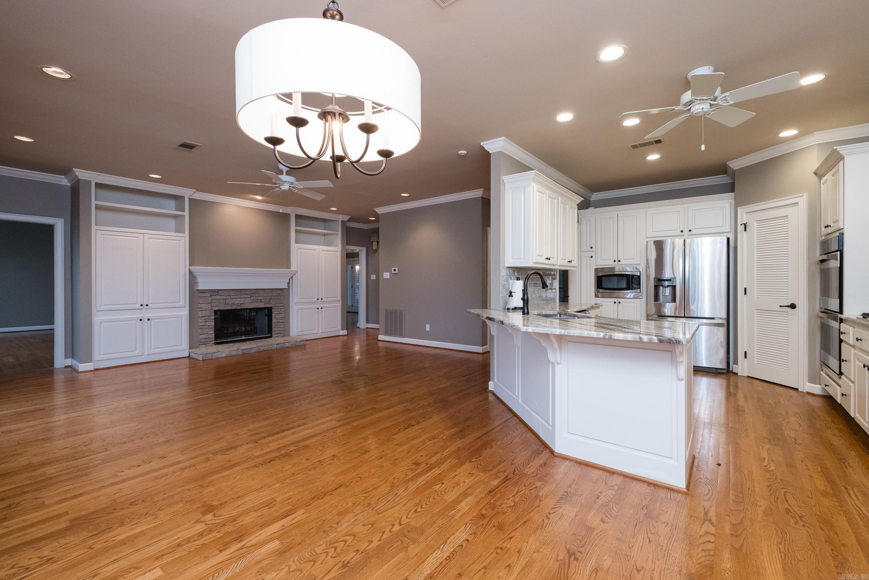 RIDGEFIELD ESTATES - Residential