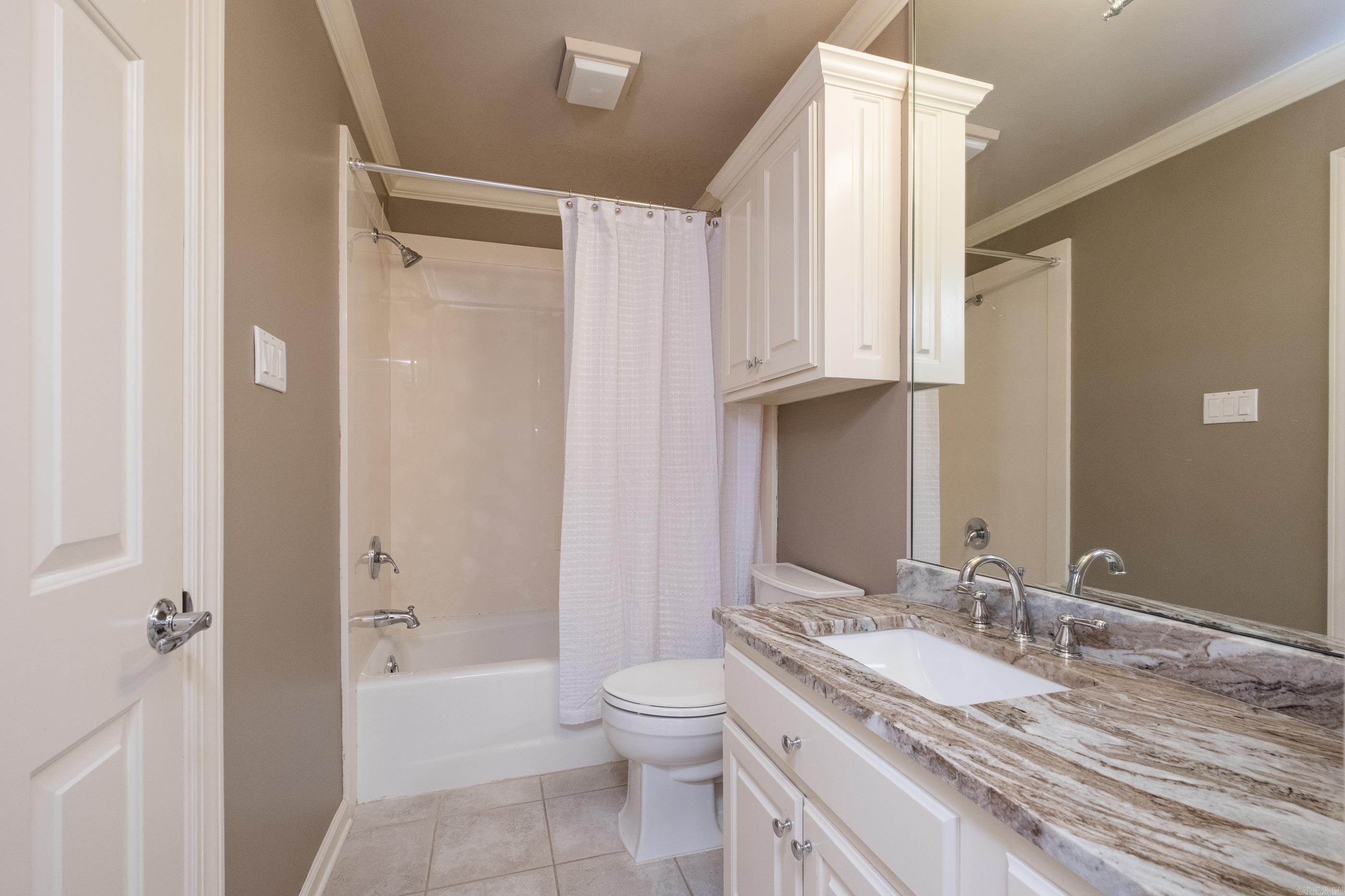 RIDGEFIELD ESTATES - Residential