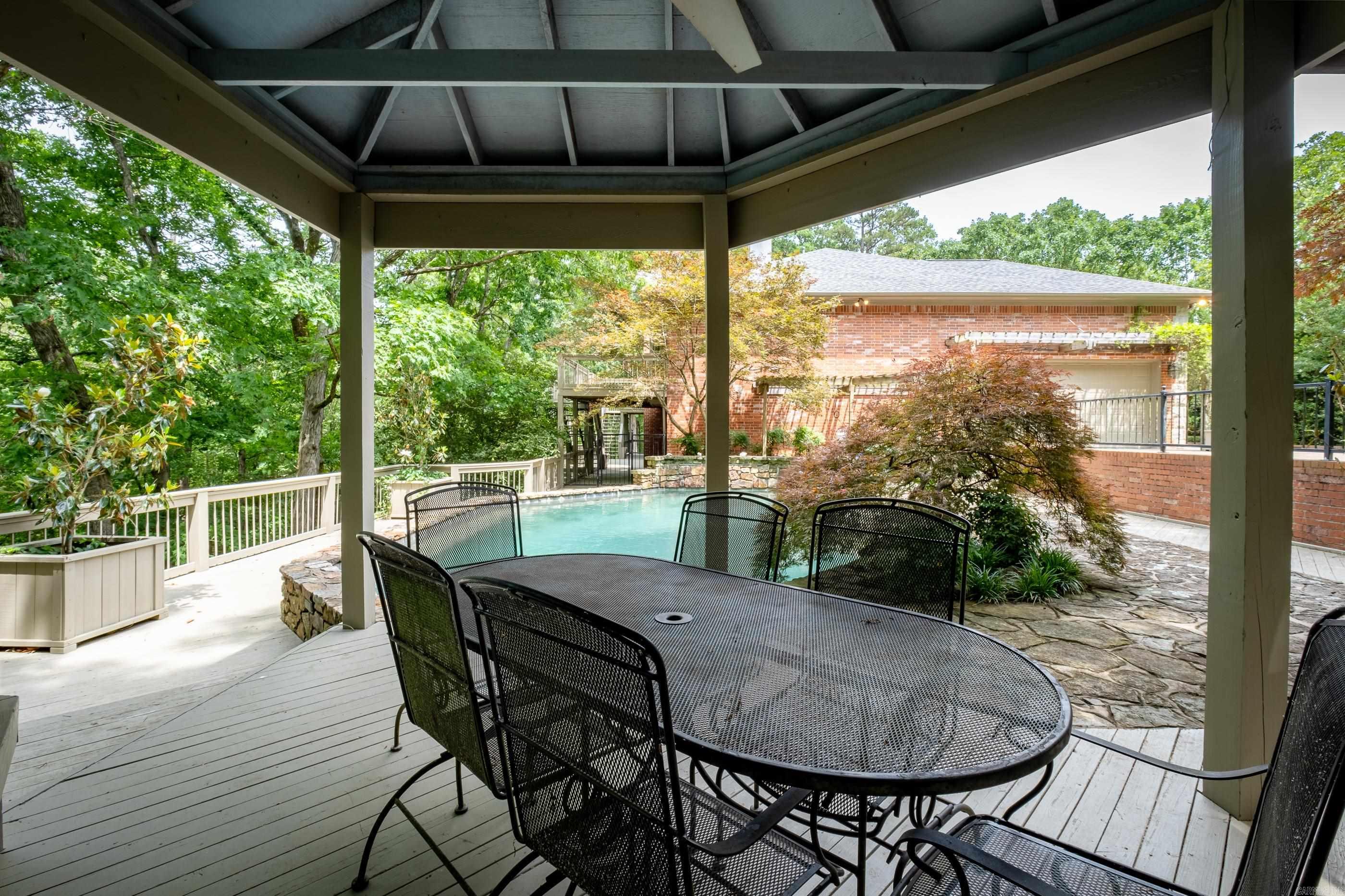 RIDGEFIELD ESTATES - Residential