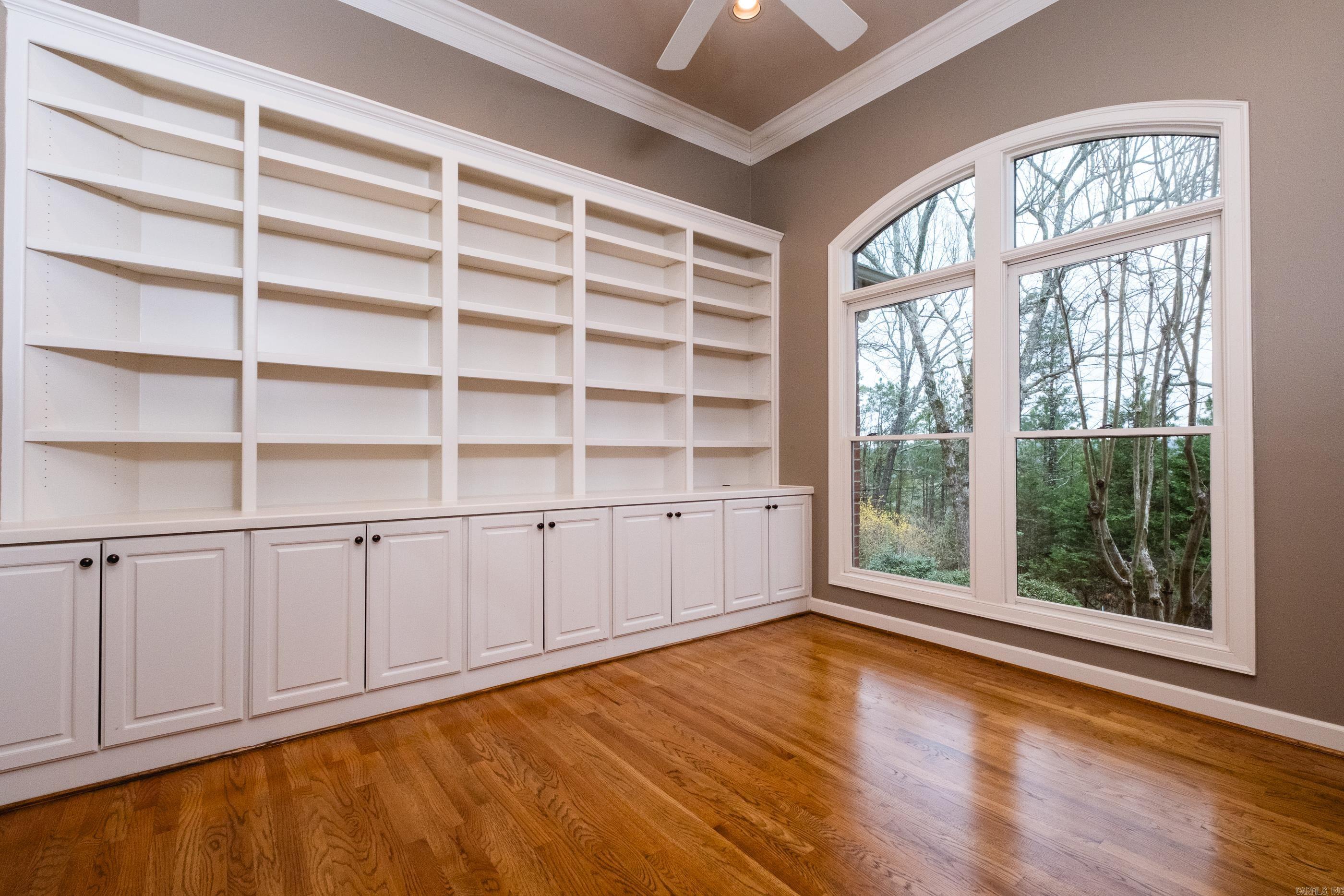 RIDGEFIELD ESTATES - Residential