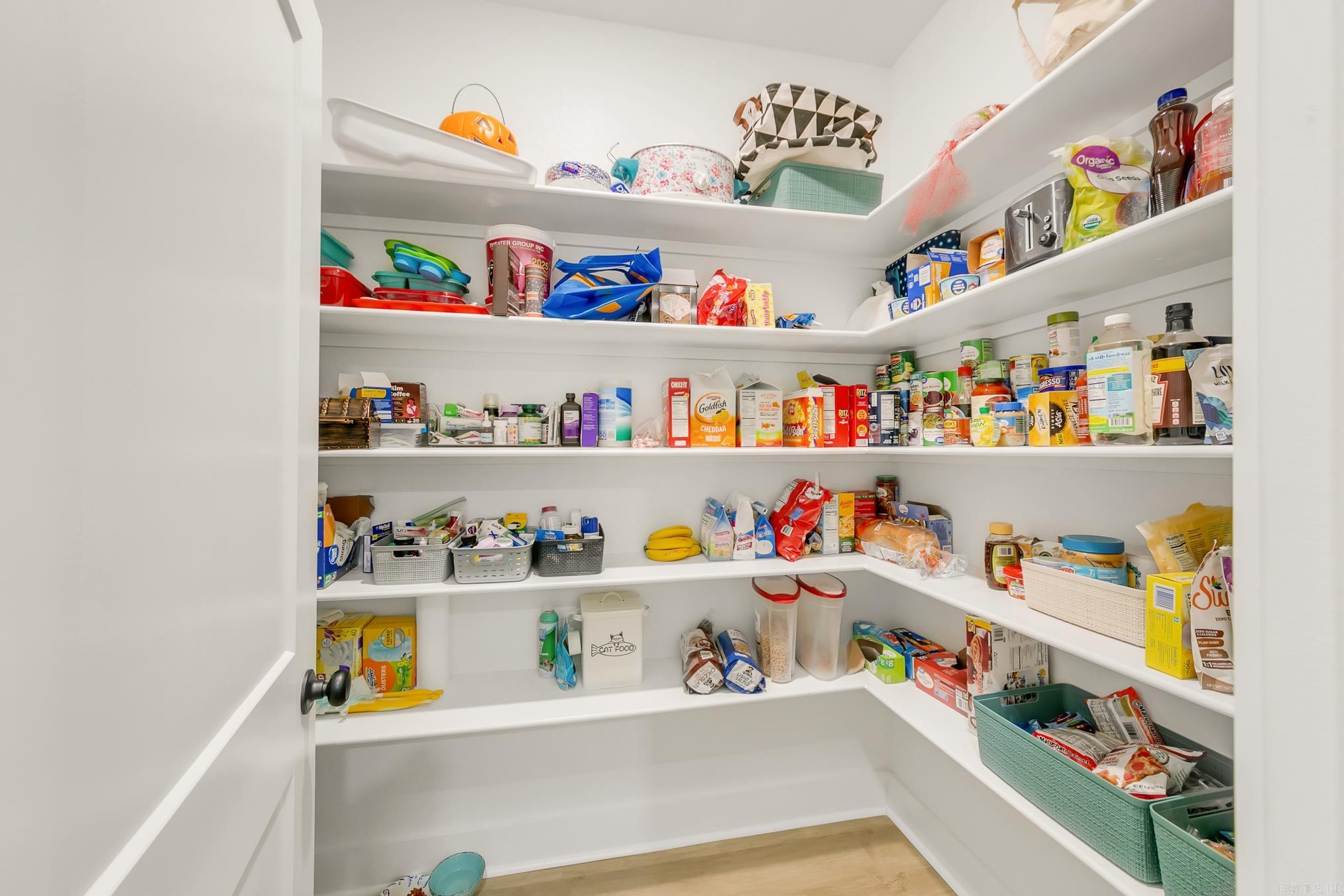 HIDDEN VALLEY ESTATES - Residential