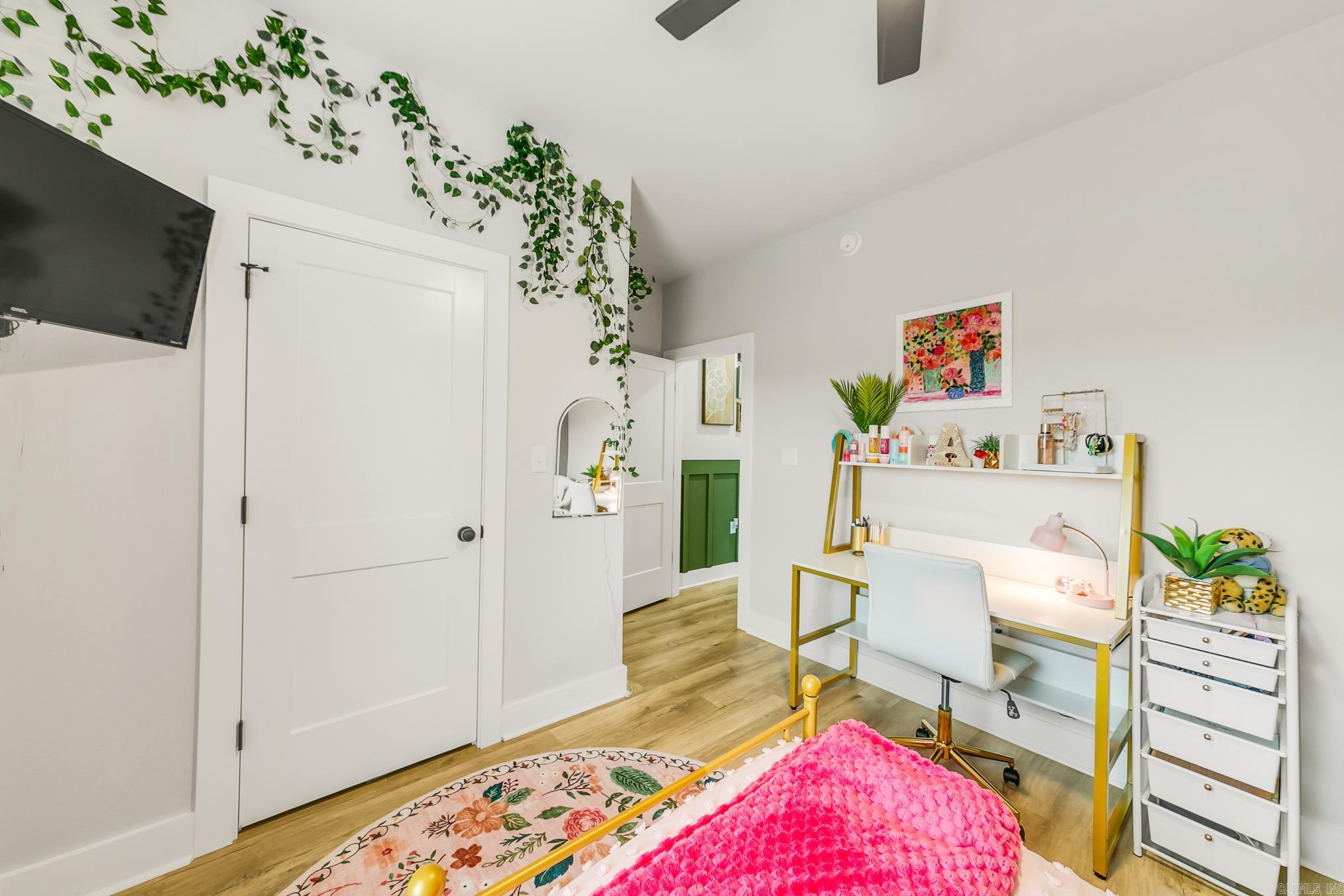 HIDDEN VALLEY ESTATES - Residential