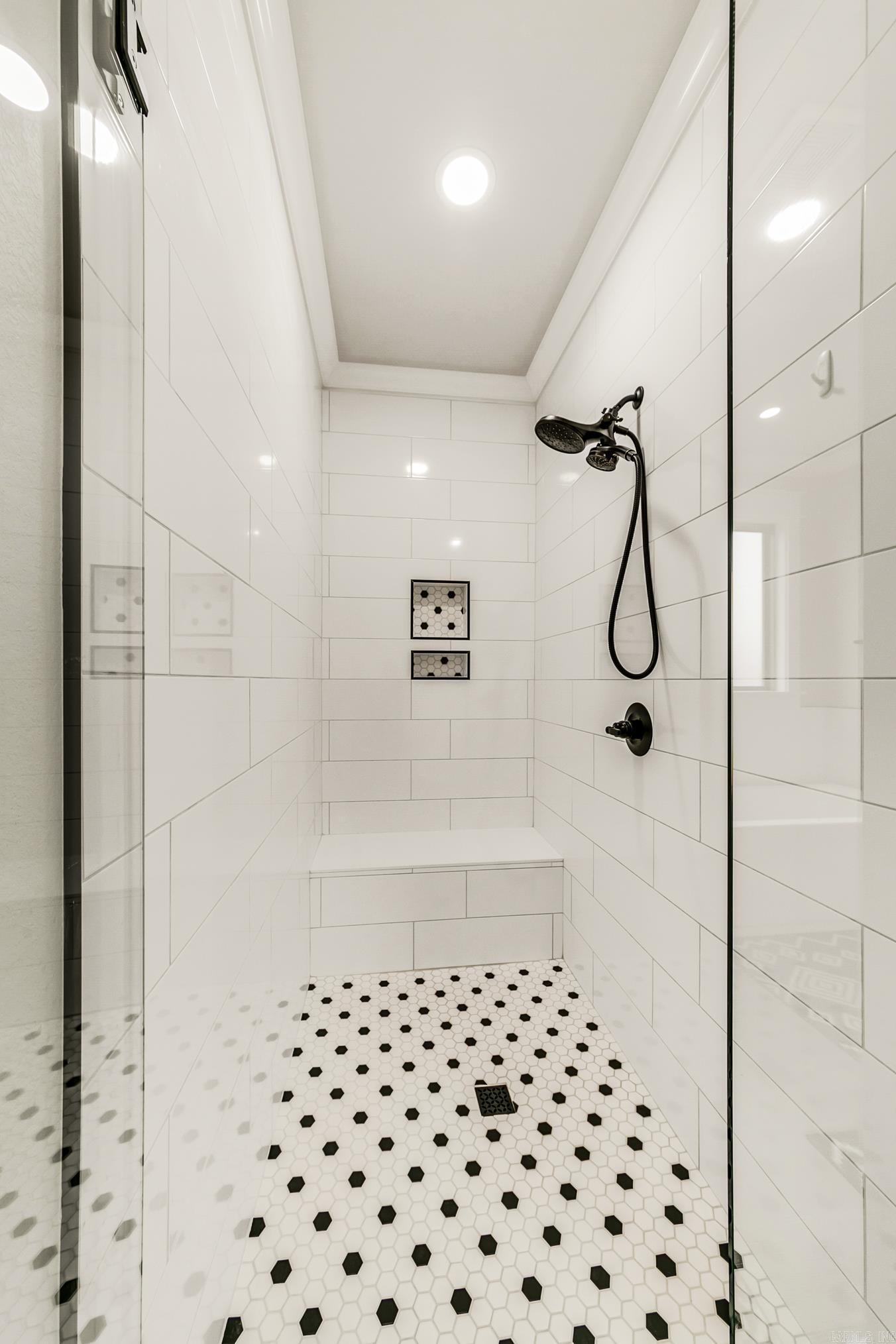 HIDDEN VALLEY ESTATES - Residential