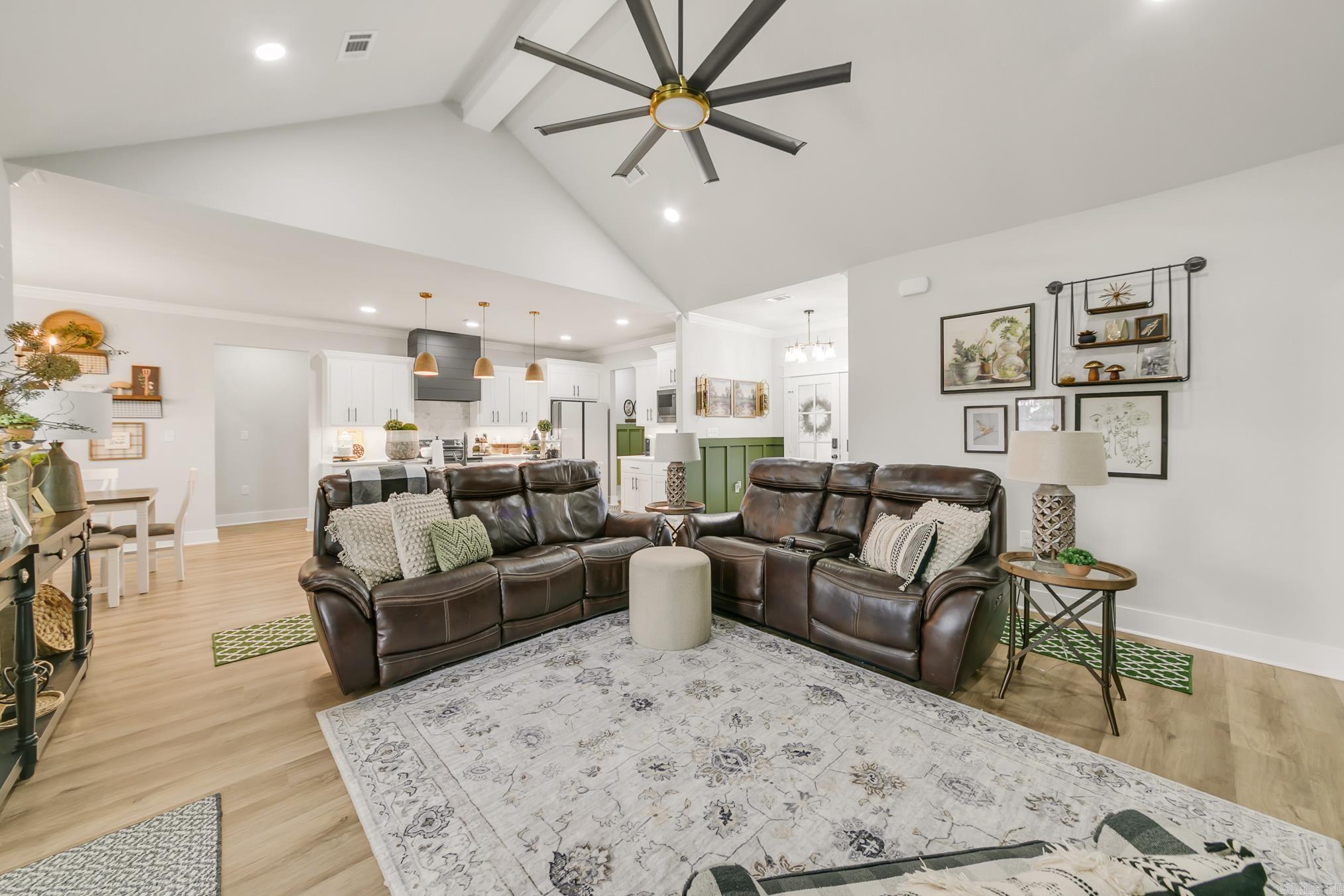 HIDDEN VALLEY ESTATES - Residential