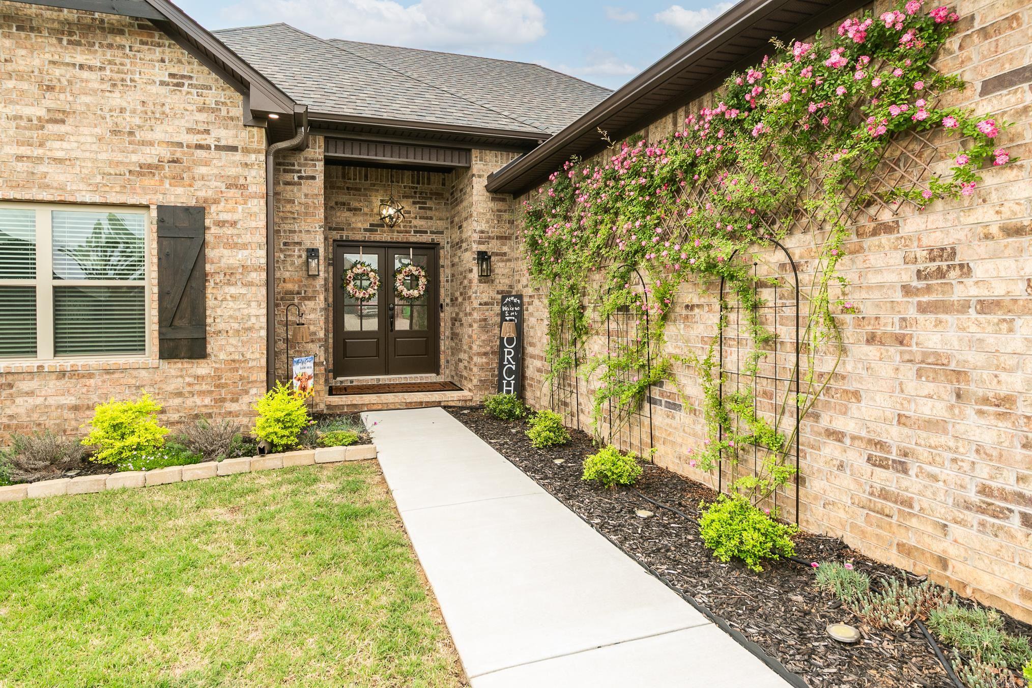 HIDDEN VALLEY ESTATES - Residential