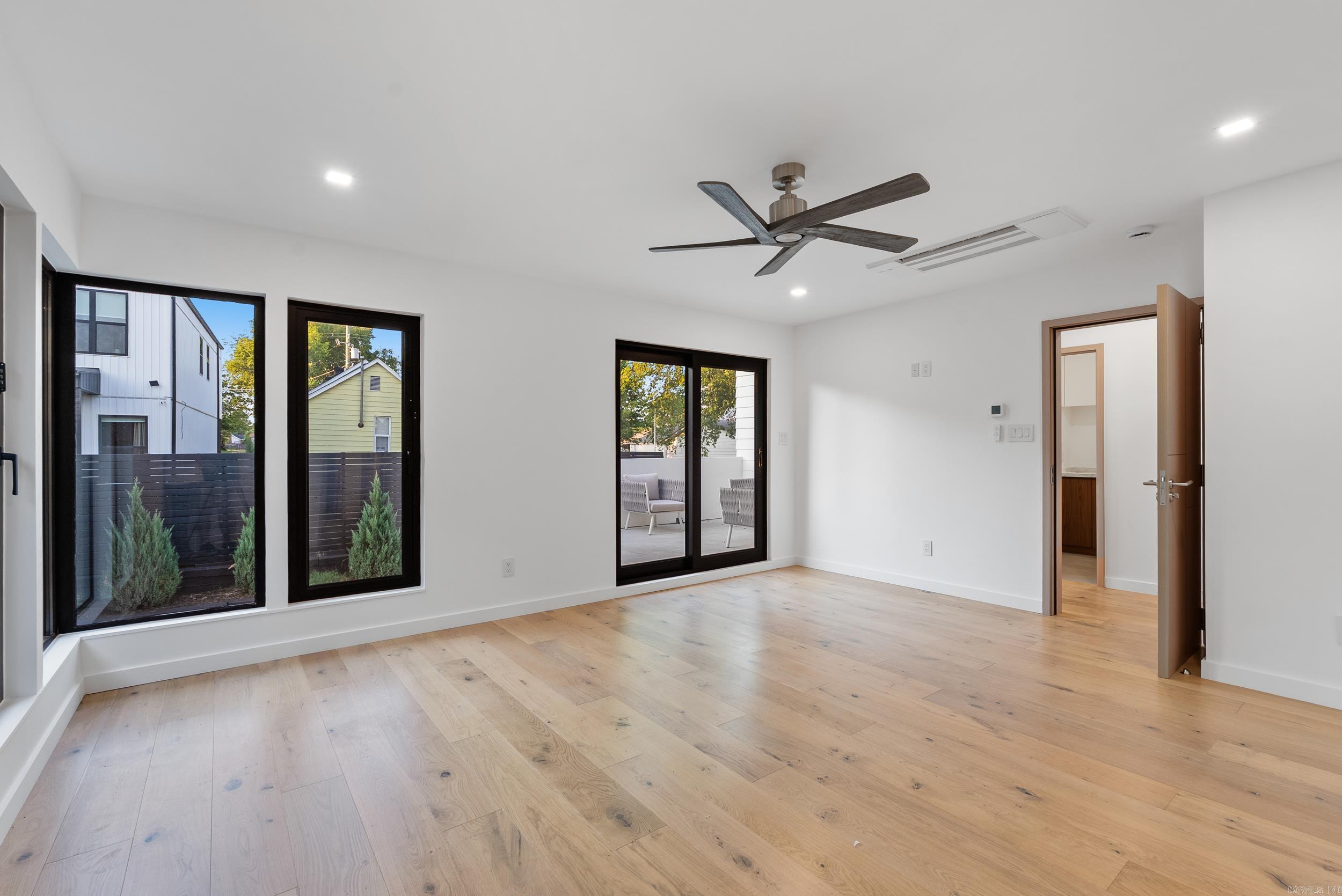 Lincoln & Zimmerman - Residential