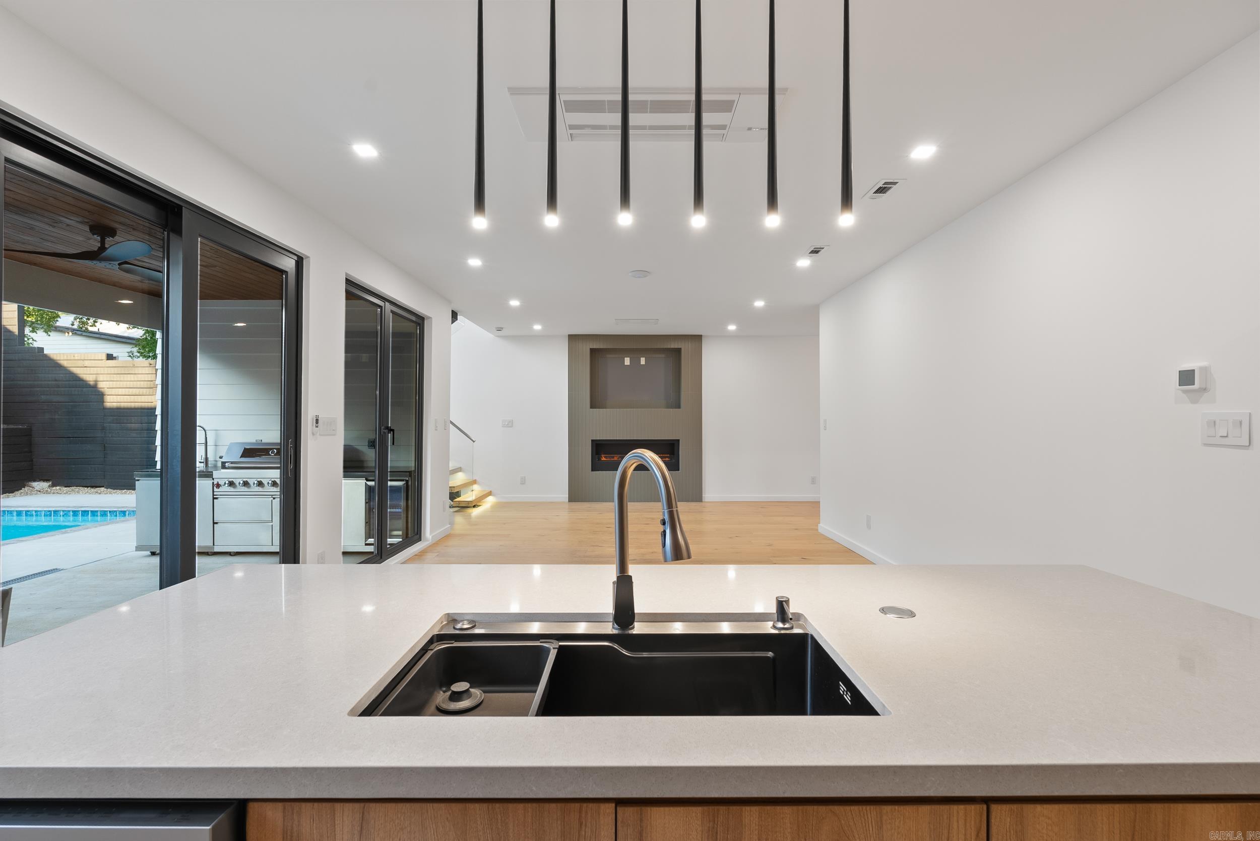 Lincoln & Zimmerman - Residential