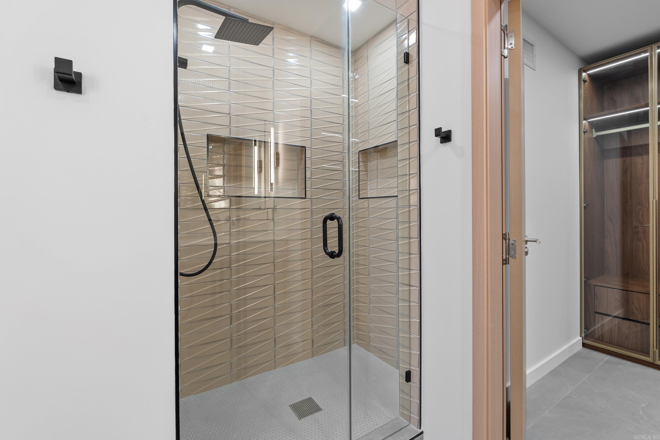 Lincoln & Zimmerman - Residential