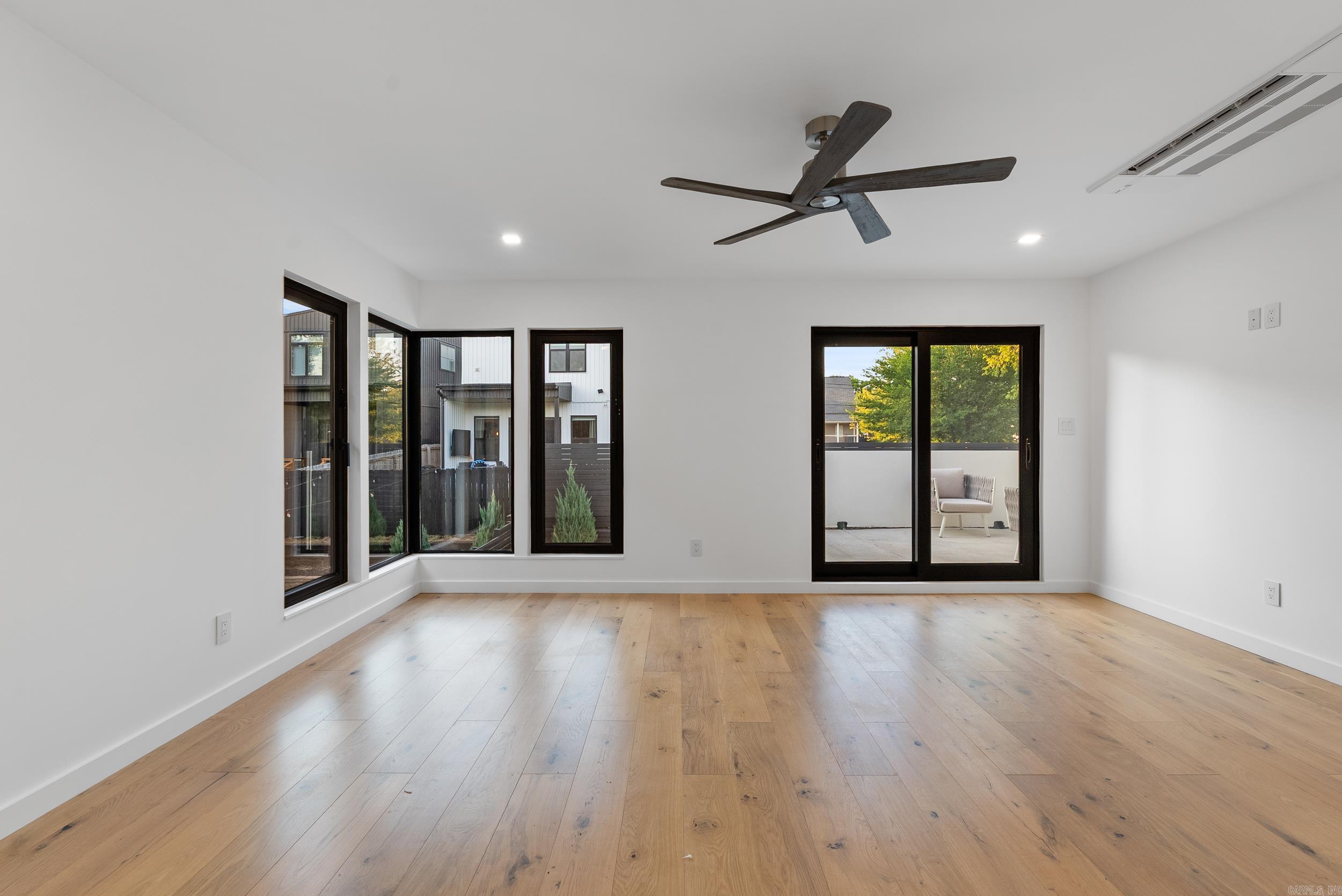 Lincoln & Zimmerman - Residential