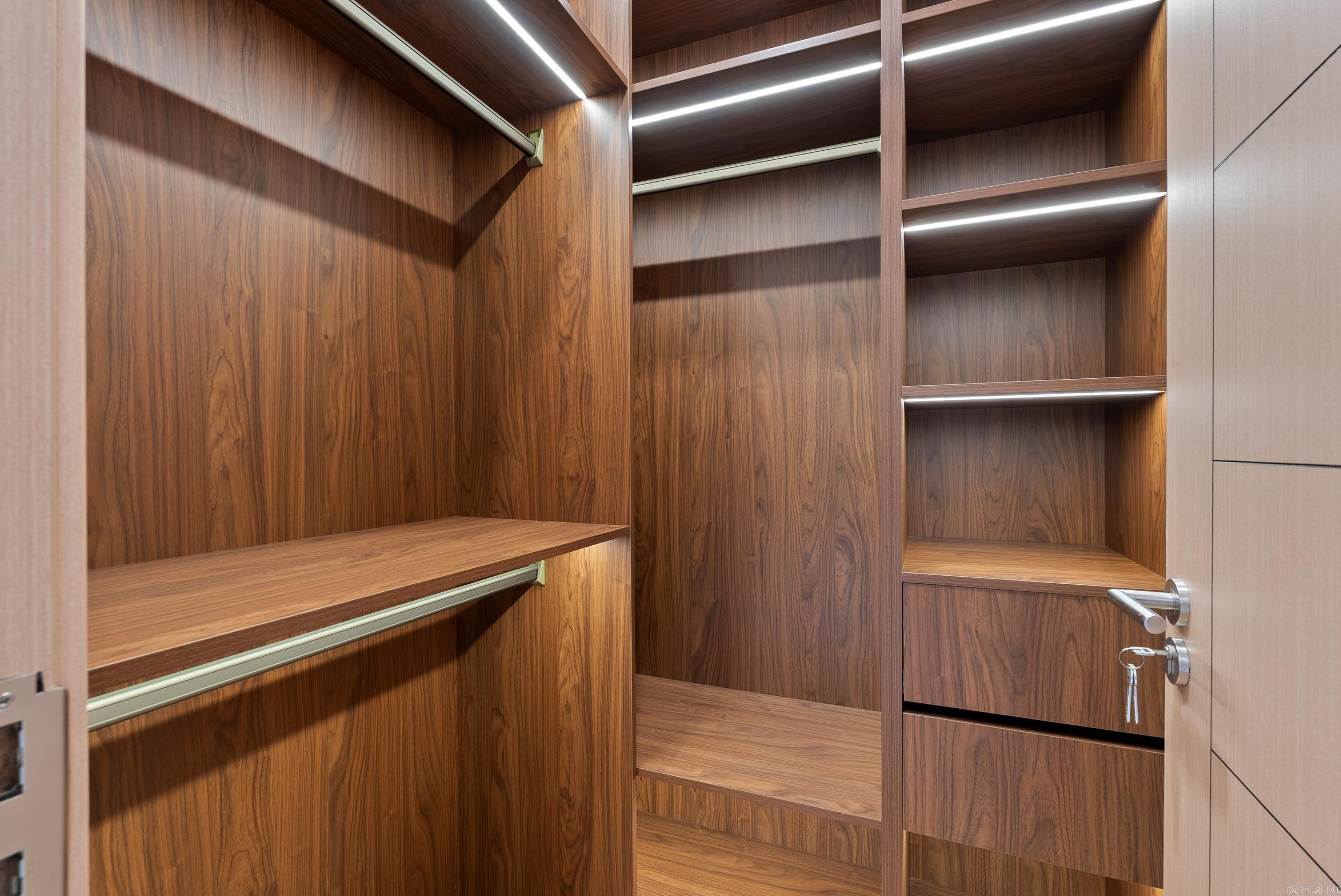 Lincoln & Zimmerman - Residential