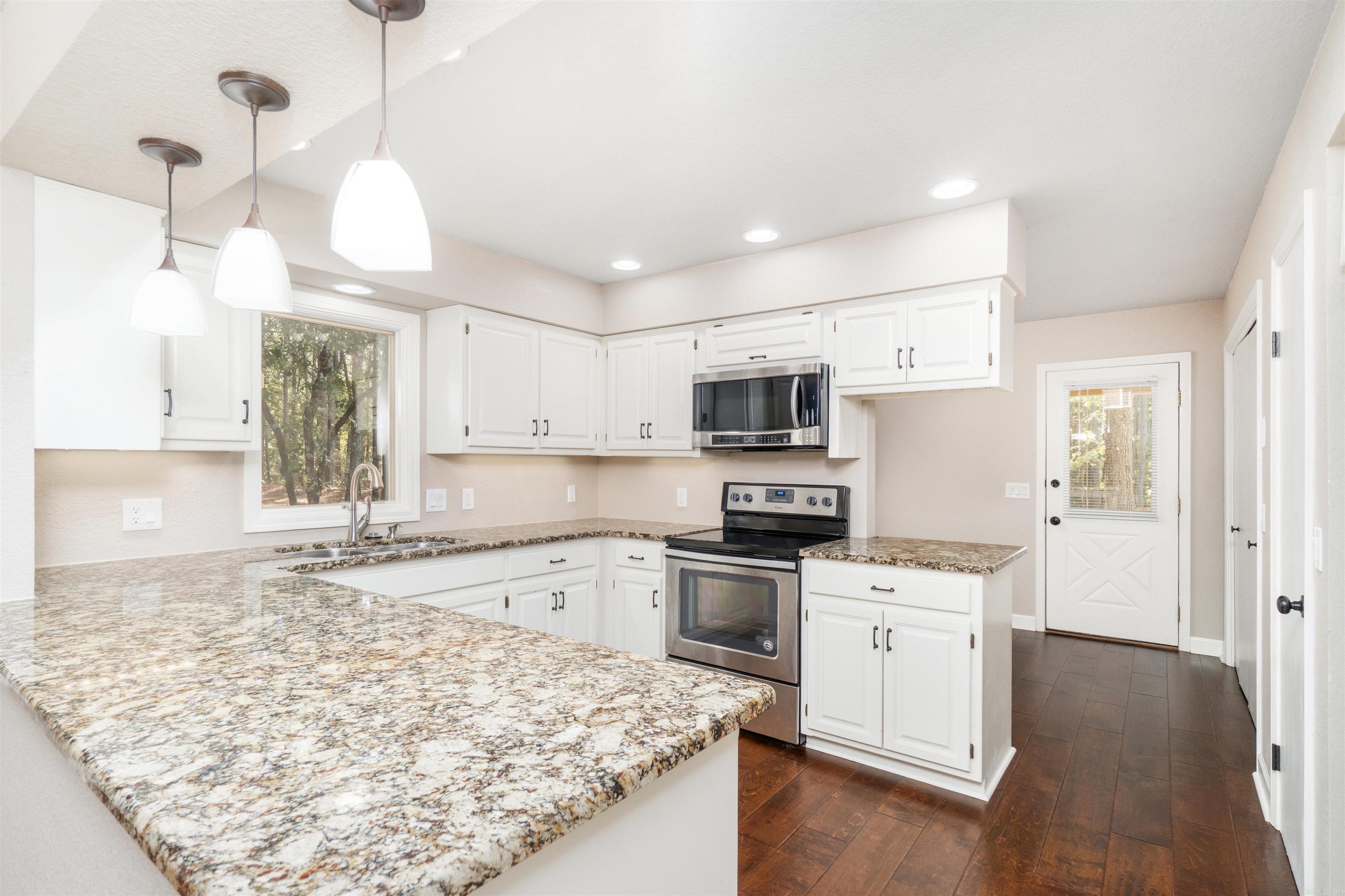 MANDARINA - Residential