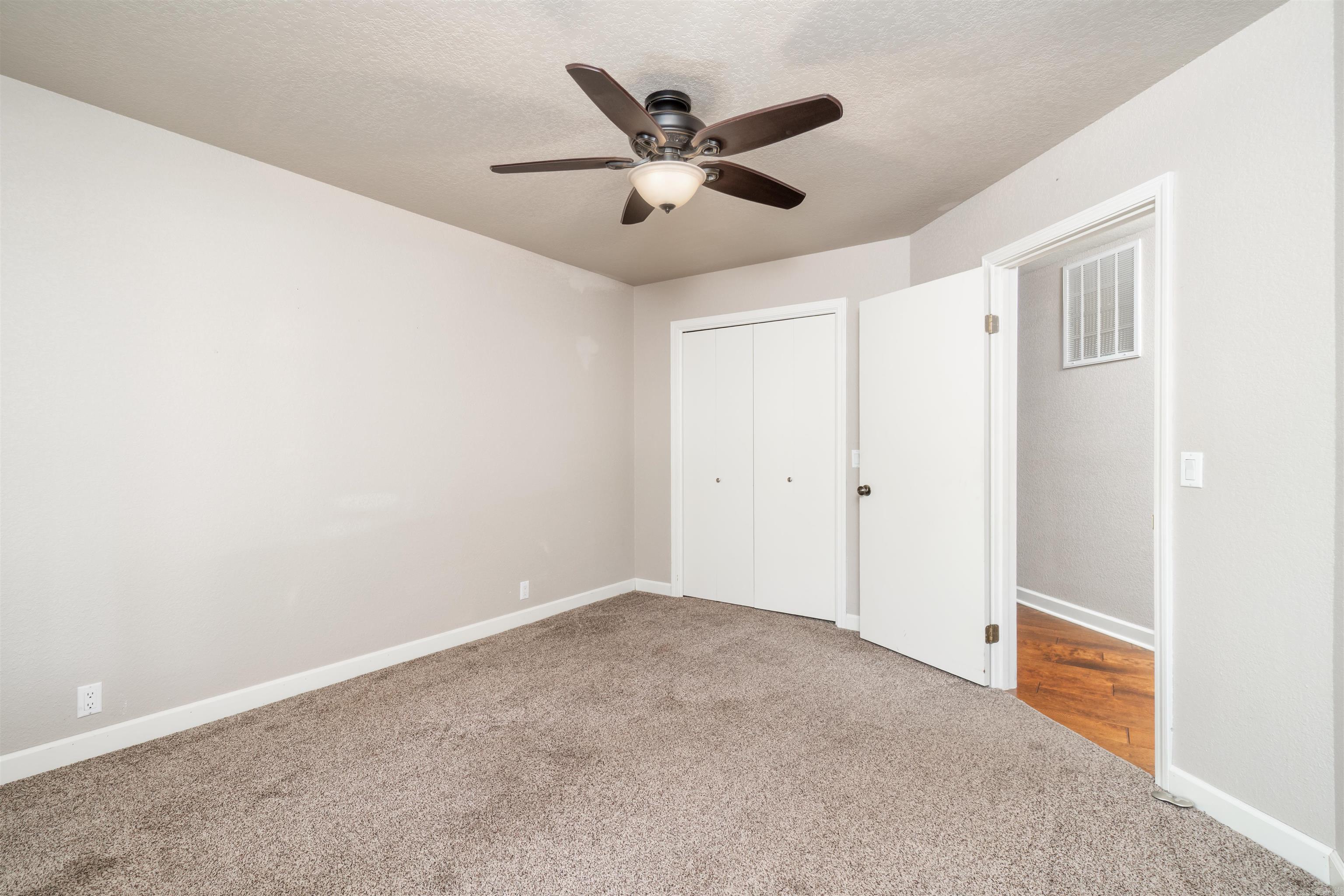 MANDARINA - Residential