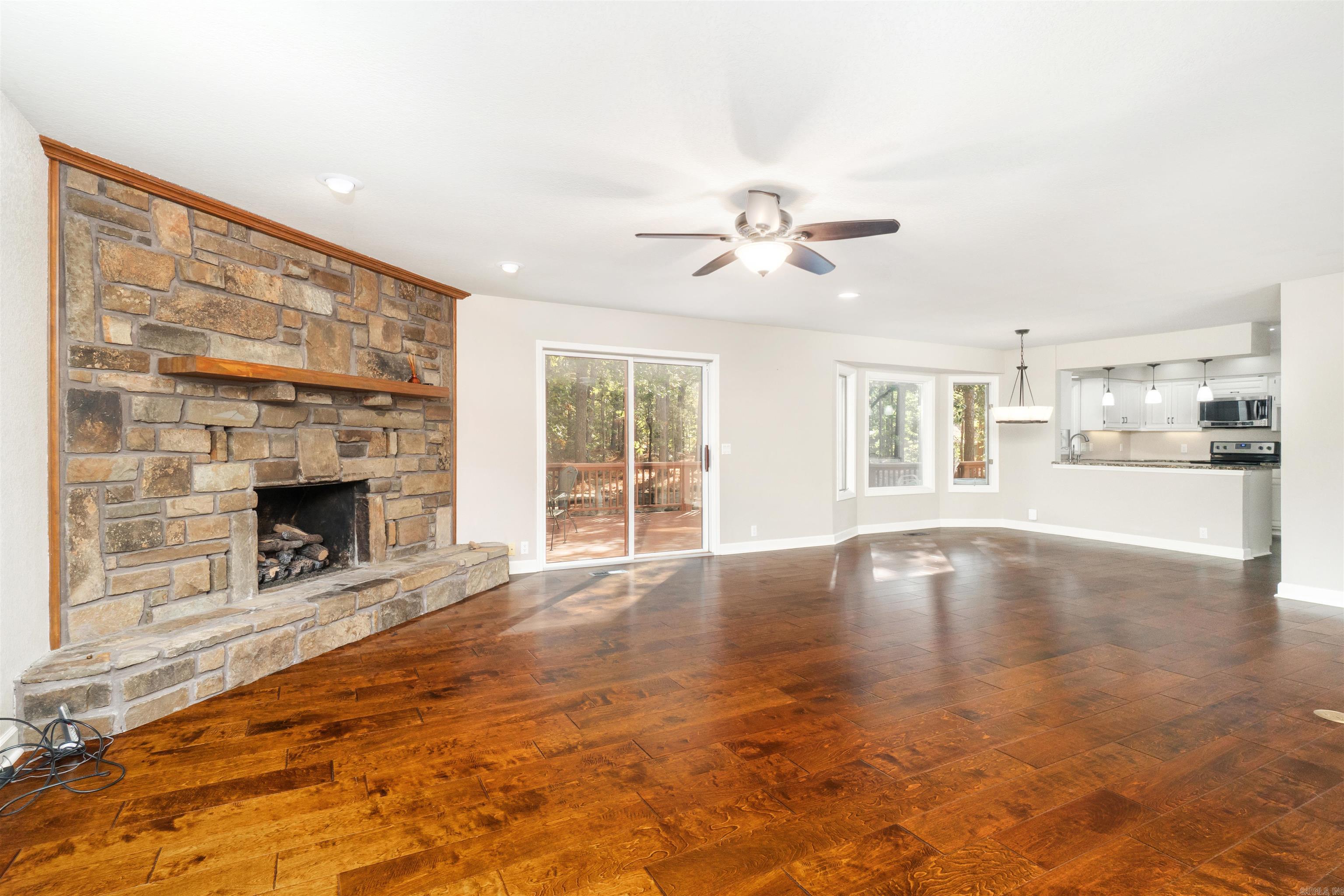 MANDARINA - Residential