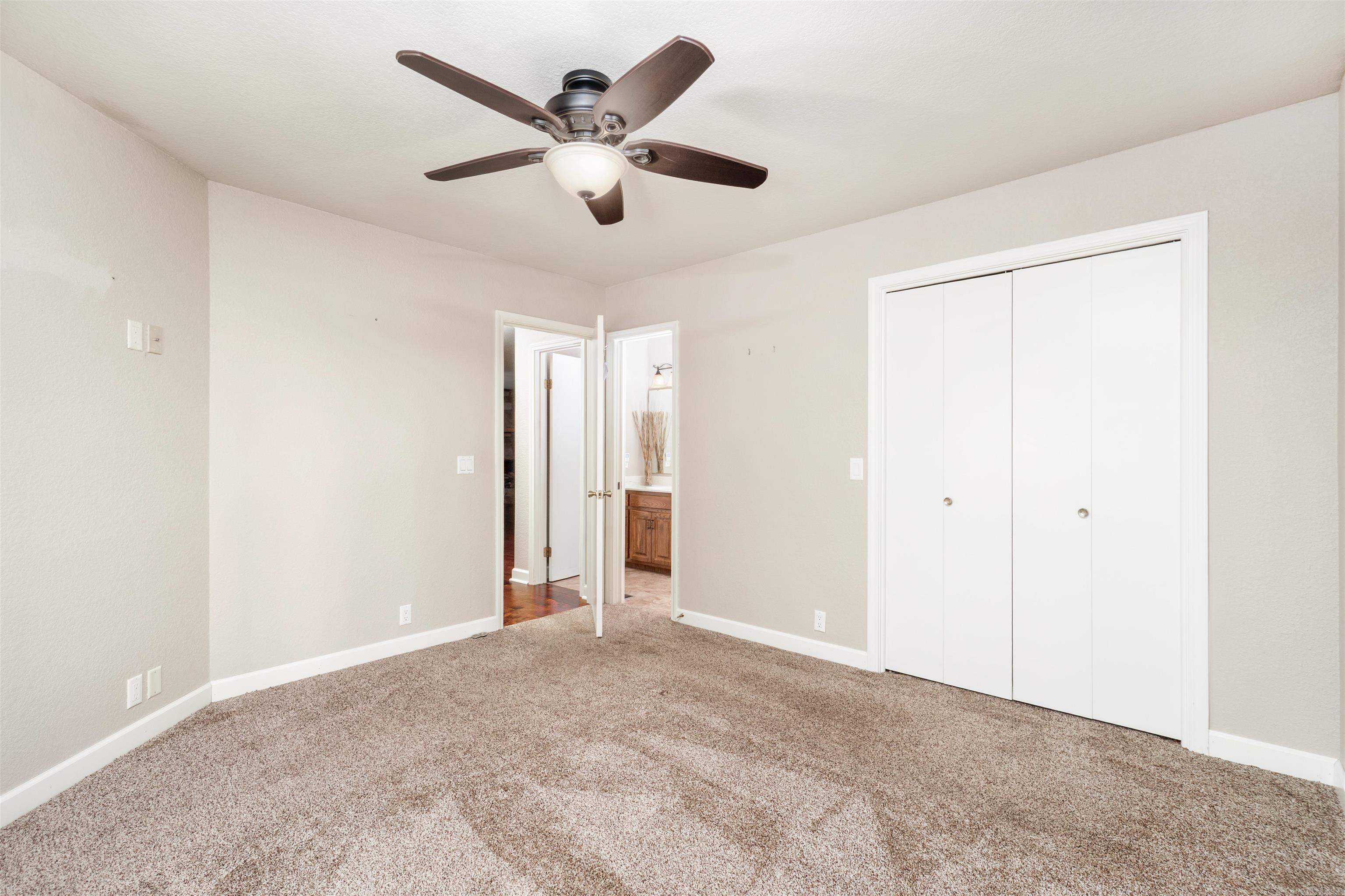 MANDARINA - Residential