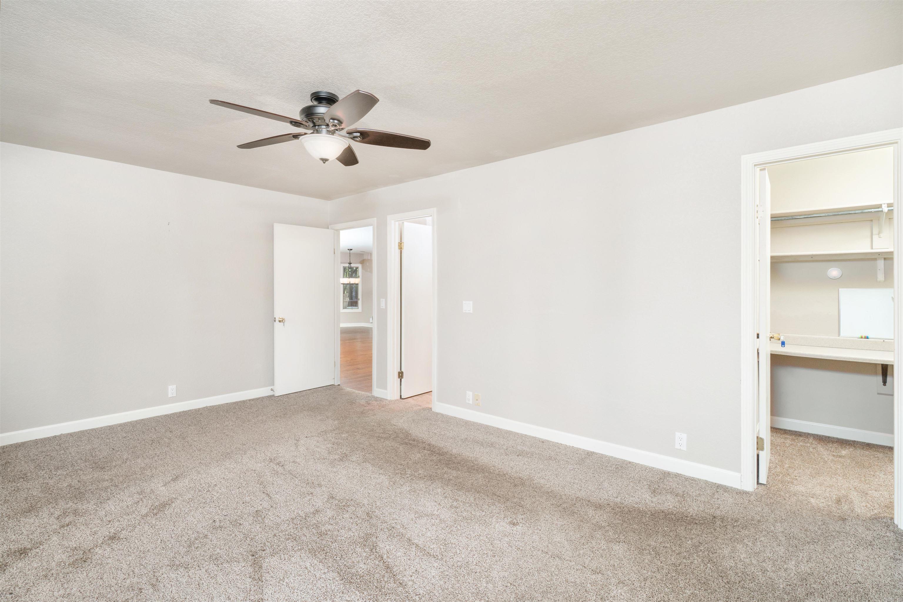 MANDARINA - Residential