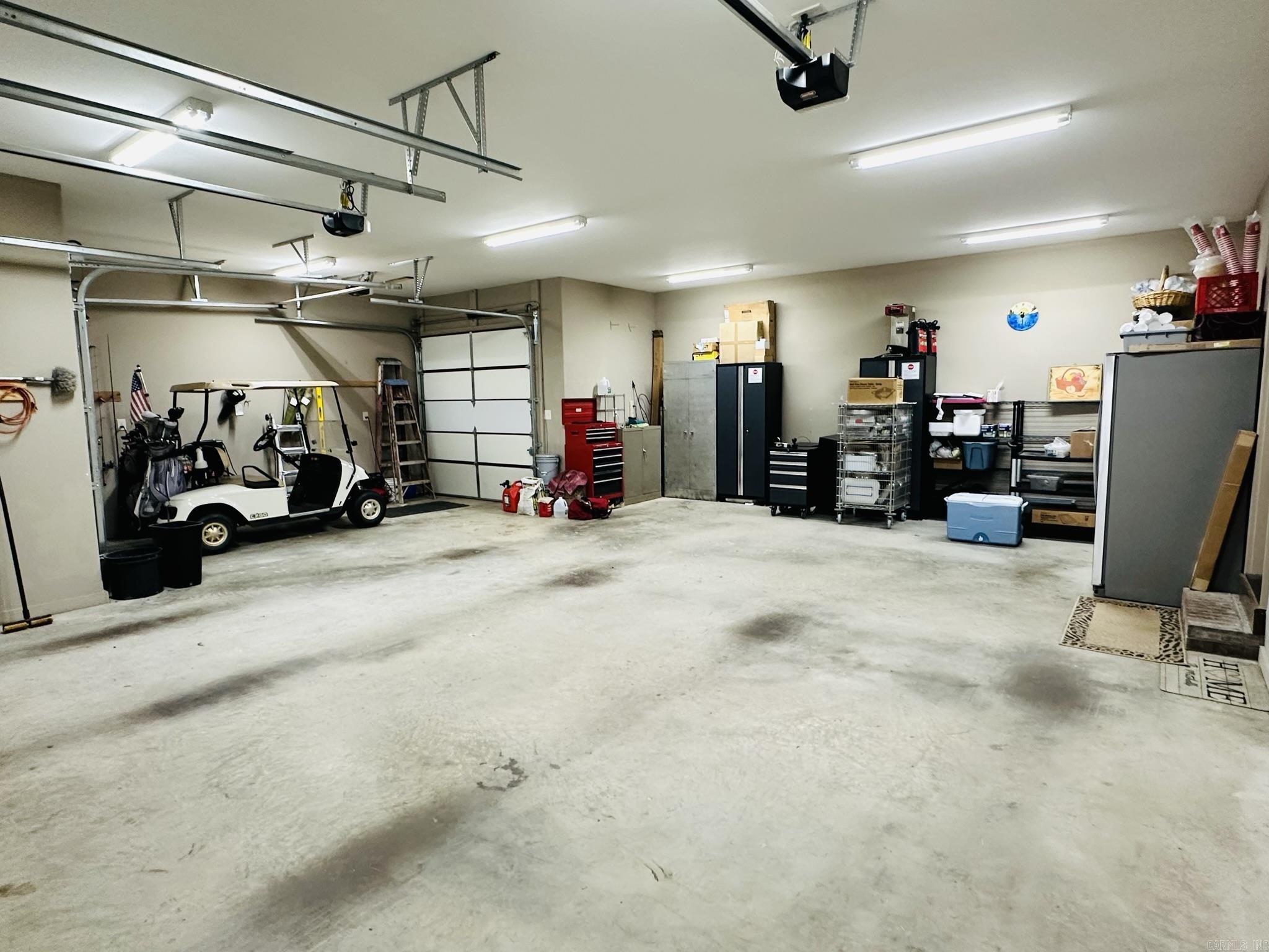 COOPERS HAWK - Residential