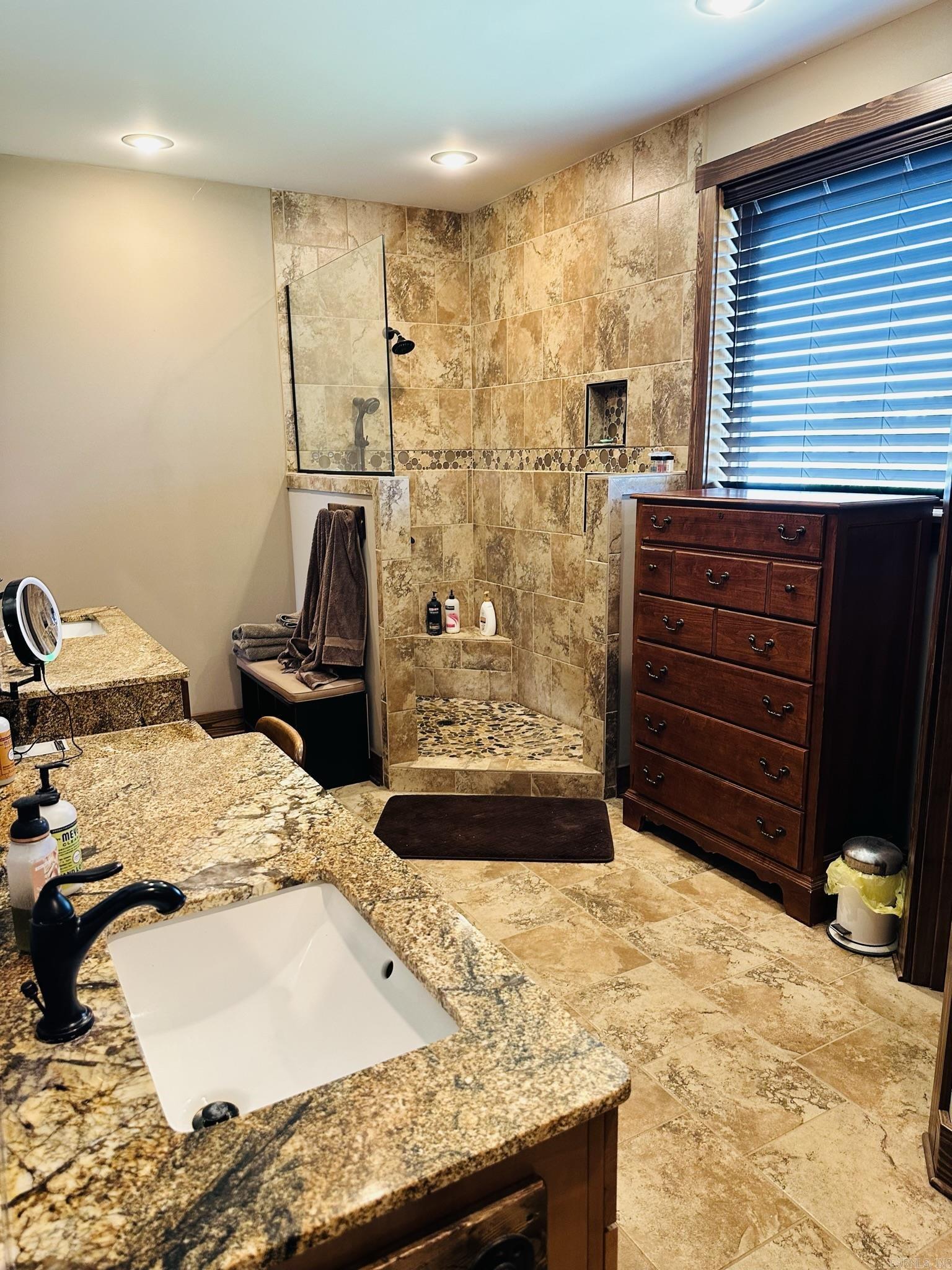 COOPERS HAWK - Residential