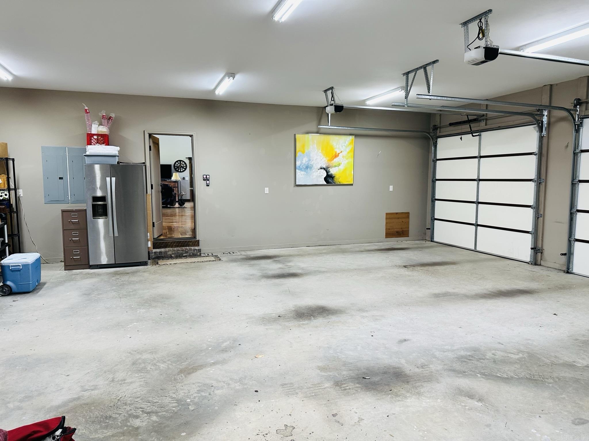 COOPERS HAWK - Residential